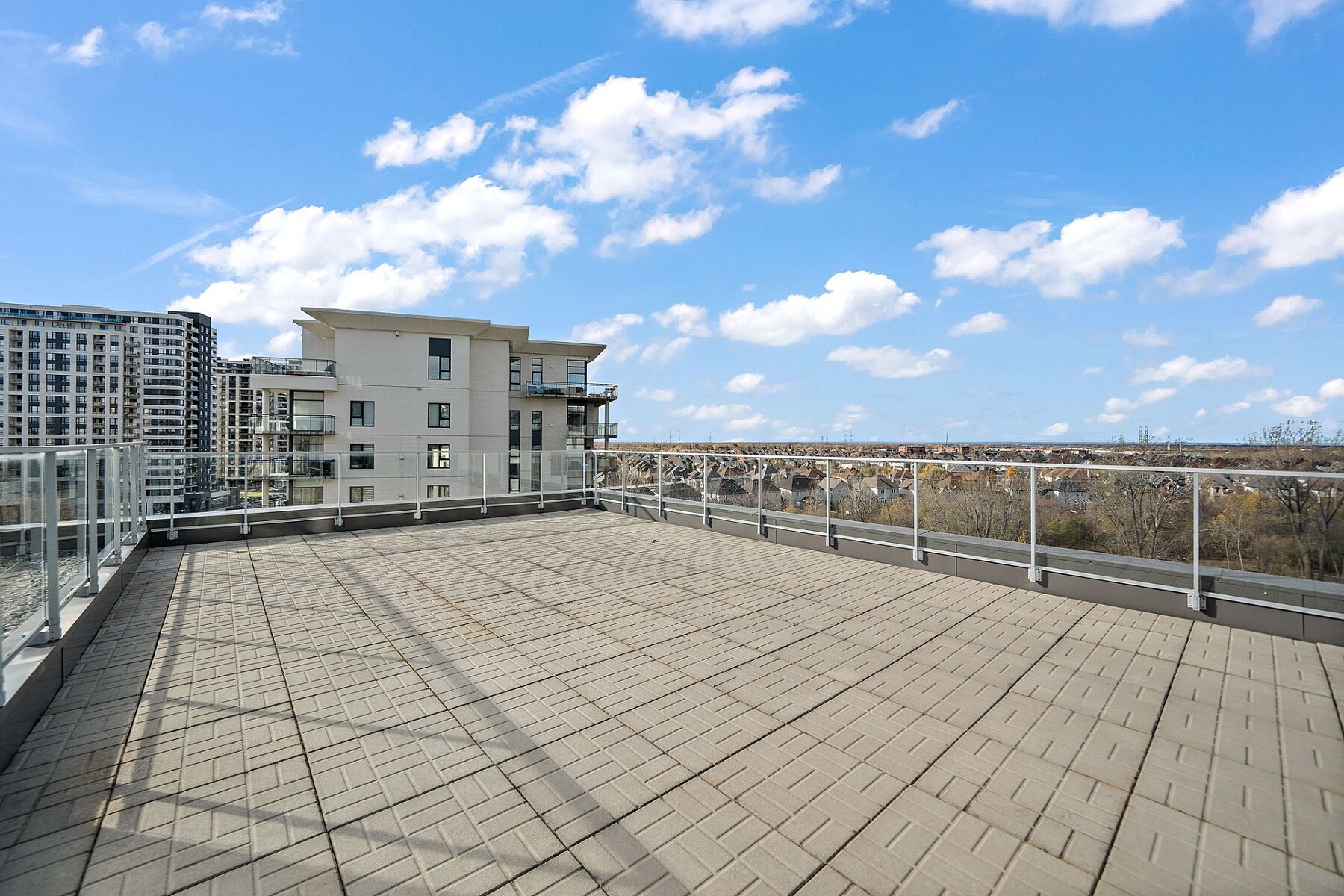  Chomedey, Laval - 物件實景