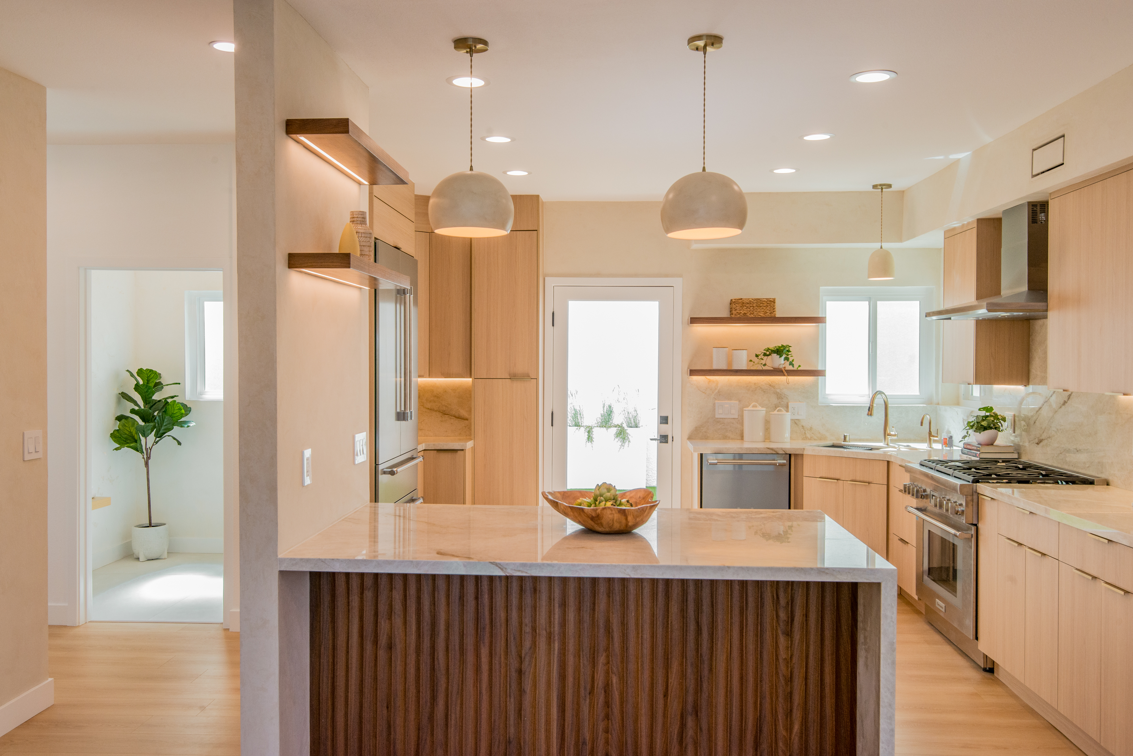  4211   Nogales Dr - 物件實景