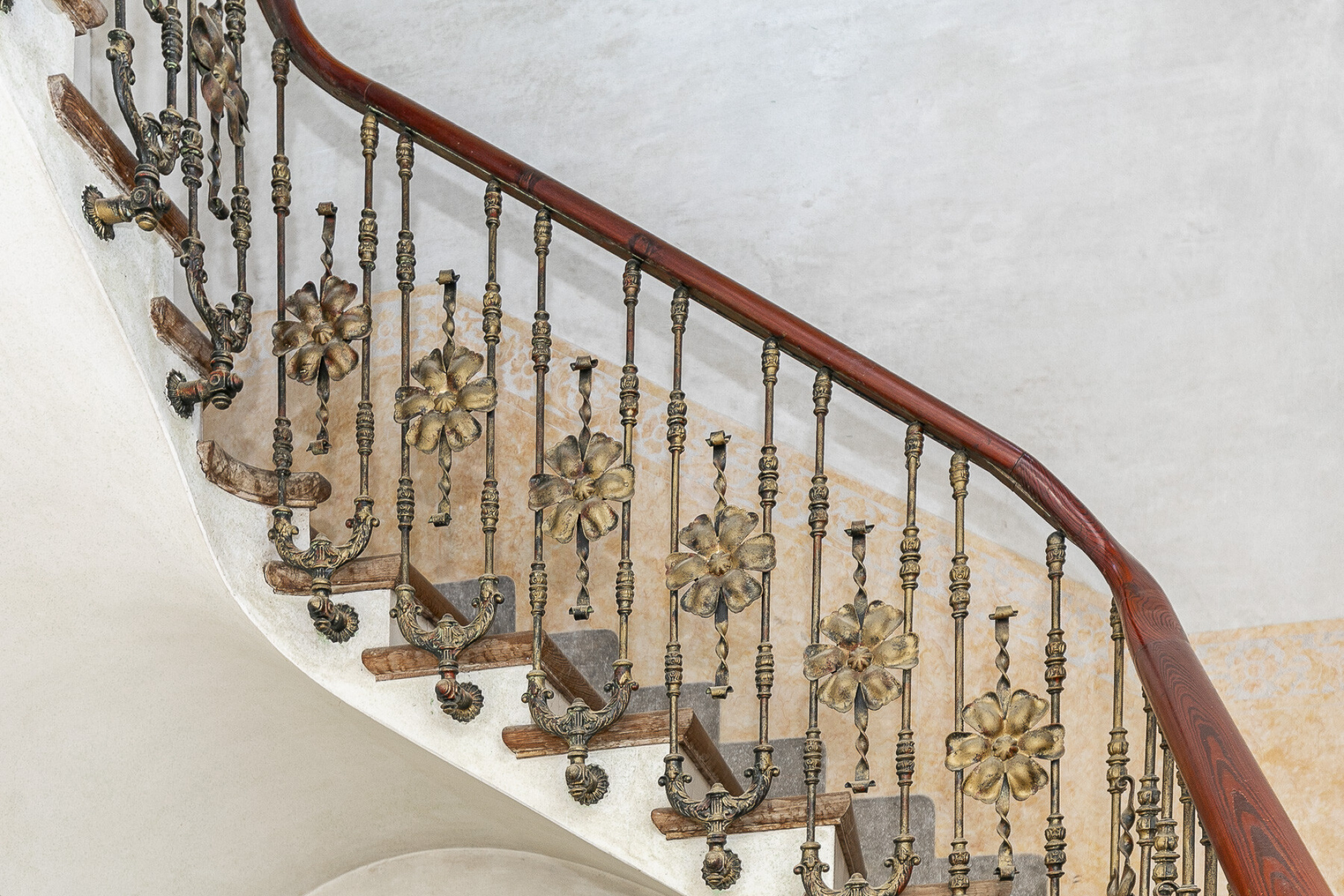  Elegant Art Nouveau Modernisme mansion in a Prime Location in Sant Pere de Ribes - 物件實景