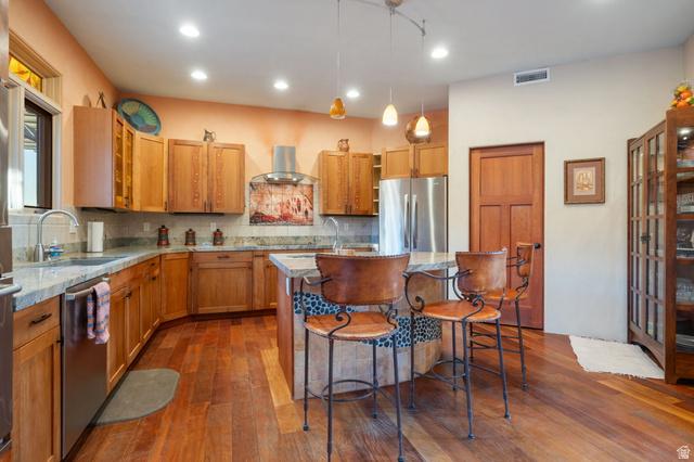 Ivins, Utah, 84738, United States, 3 Bedrooms Bedrooms, ,3 BathroomsBathrooms,Residential,For Sale,2048835