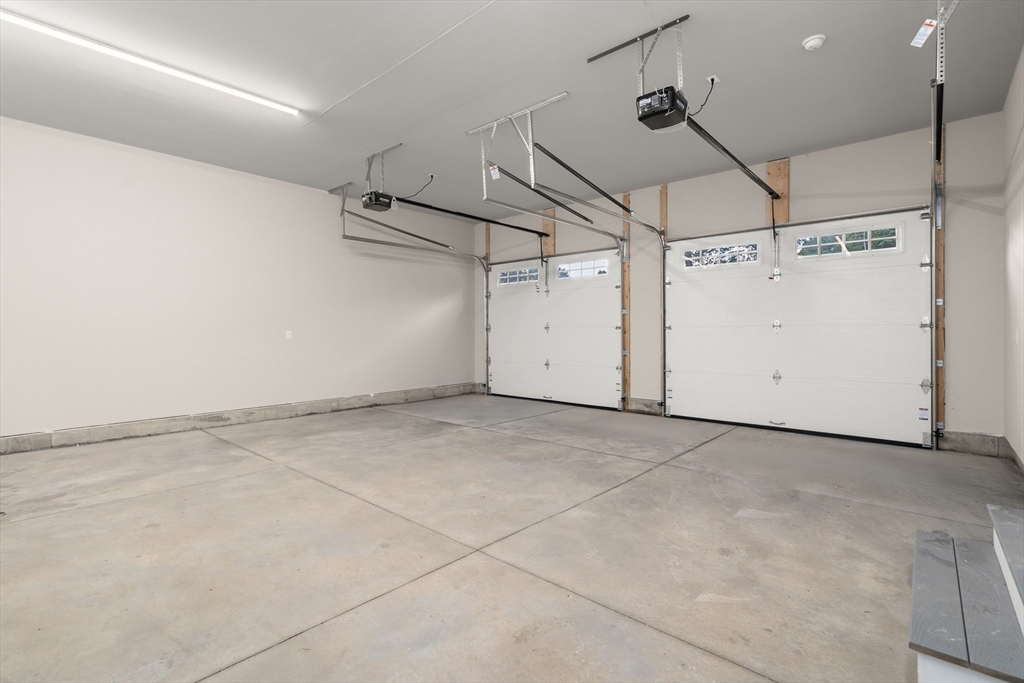 East Longmeadow, Massachusetts, 01028, United States, 4 Bedrooms Bedrooms, ,3 BathroomsBathrooms,Residential,For Sale,1986276