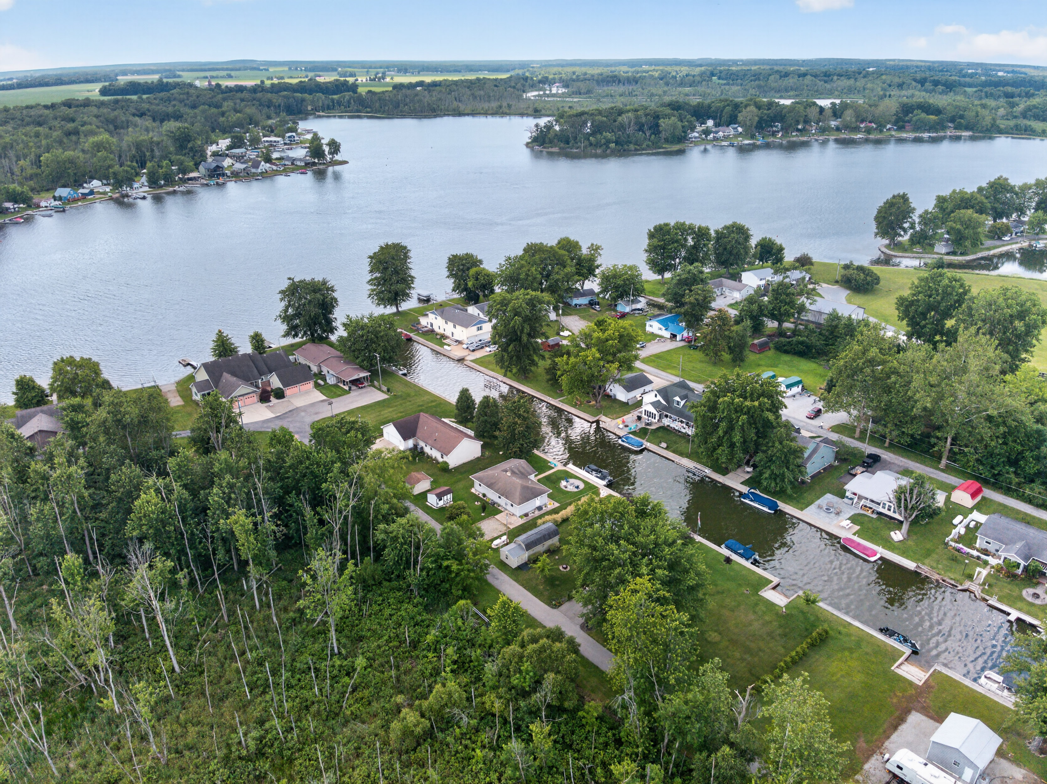  Beautifully Updated Waldron Lake Cottage - 物件實景