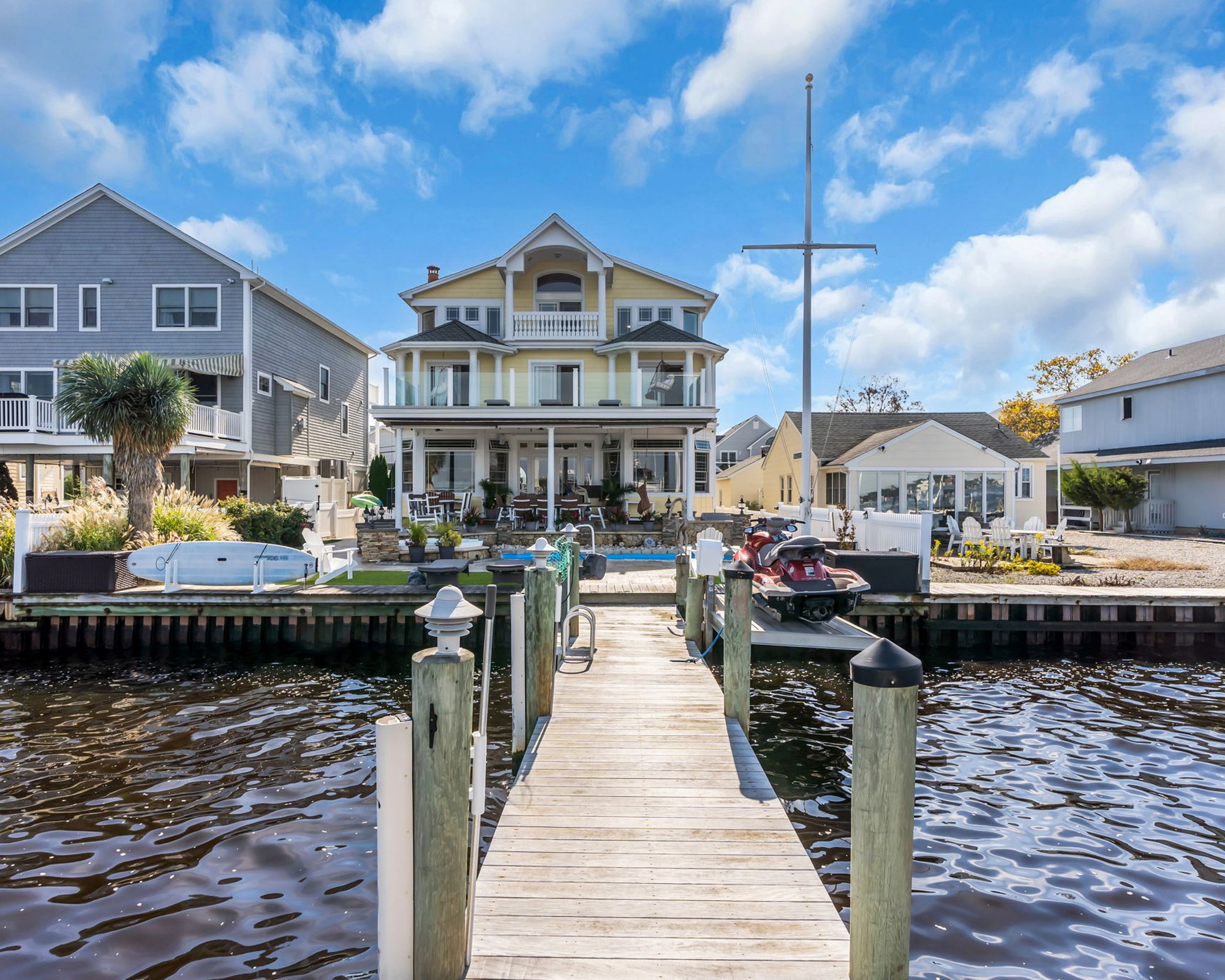  Finely Crafted Riverfront Luxury in Sandy Point - 物件實景