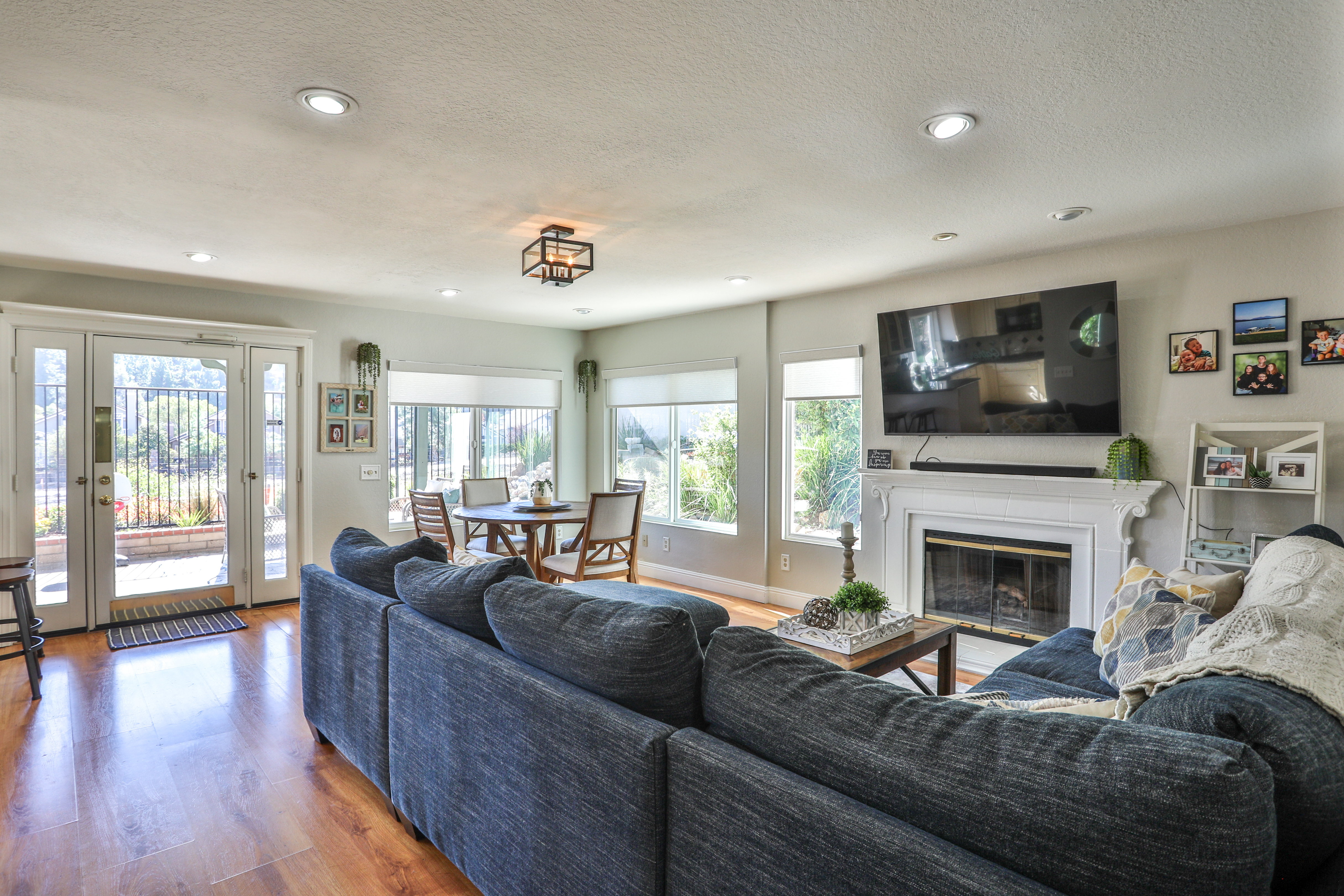 13989 Royal Melbourne Square, San Diego, CA 92128 - 物件實景