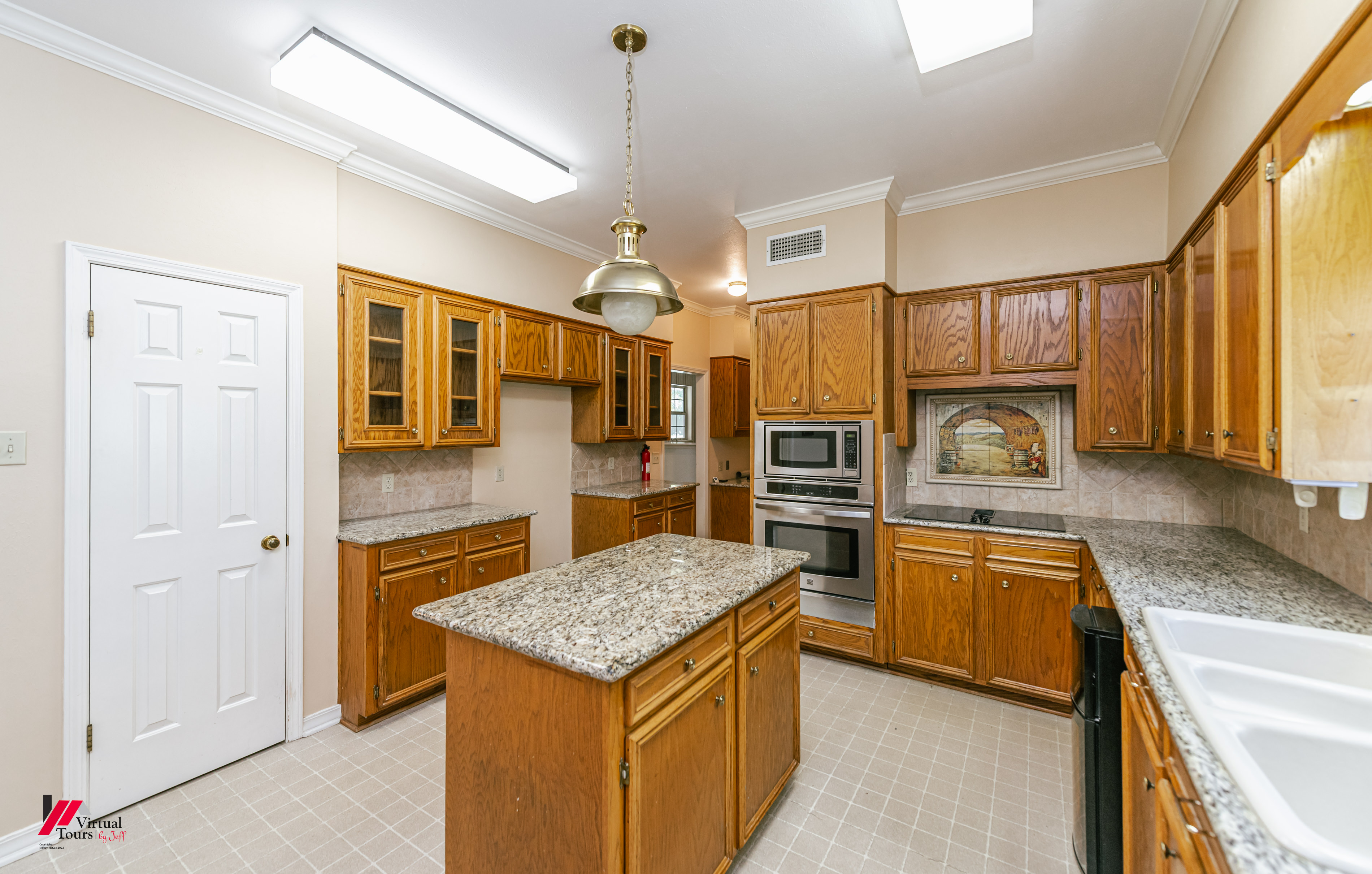 Shreveport, Louisiana, 71106, United States, 4 Bedrooms Bedrooms, ,4 BathroomsBathrooms,Residential,For Sale,1928720