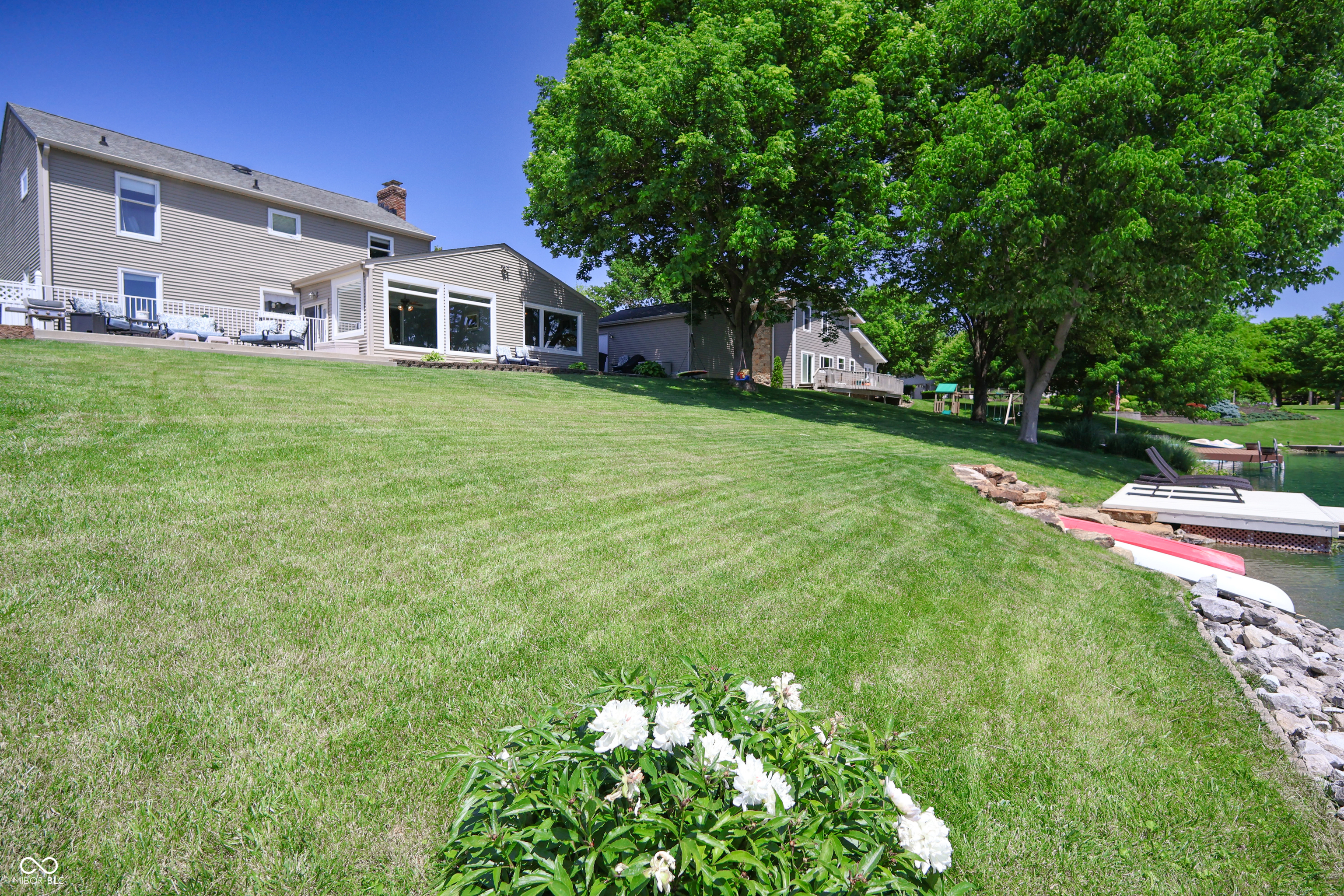 Columbus, Indiana, 47203, United States, 5 Bedrooms Bedrooms, ,6 BathroomsBathrooms,Residential,For Sale,1975671