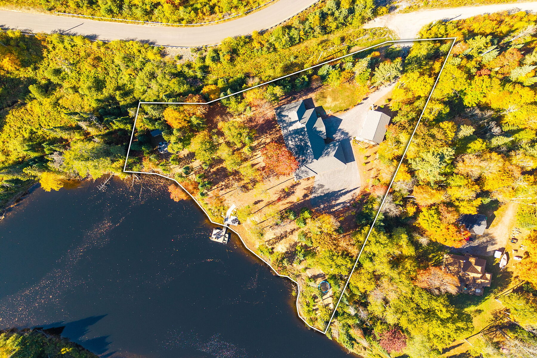  Muskoka River Bungalow - 物件實景