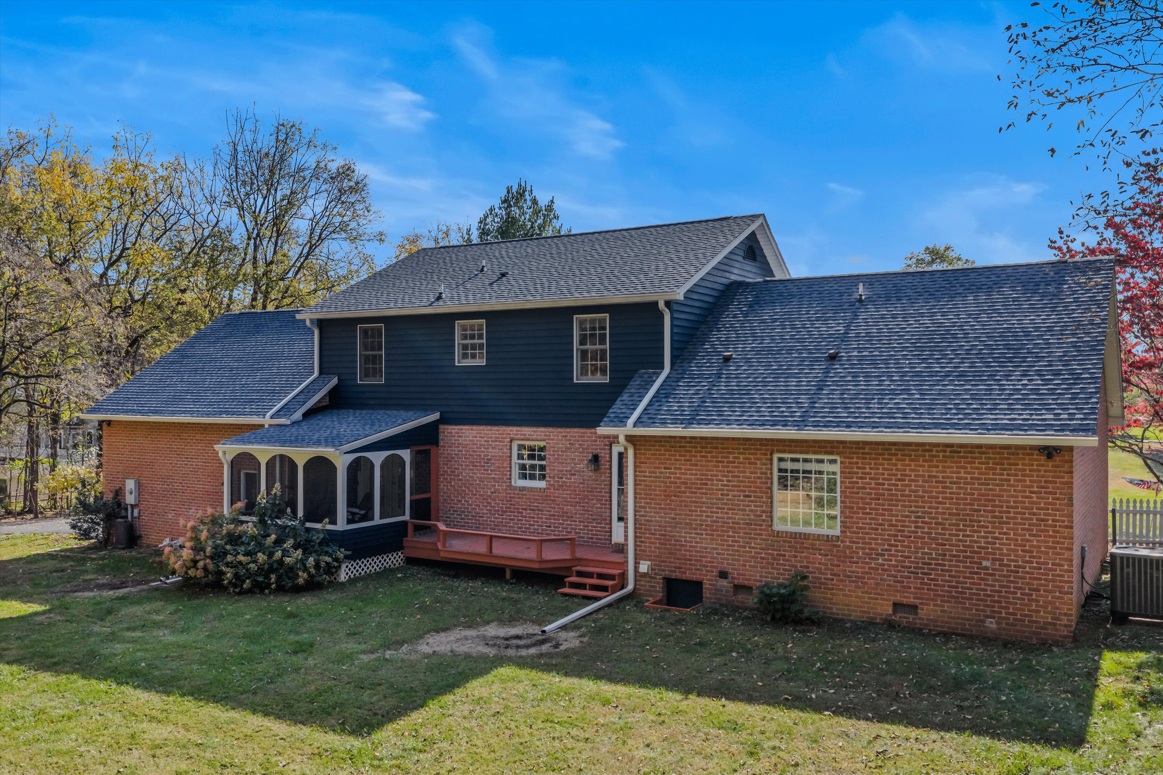 Martinsburg, West Virginia, 25403, United States, 3 Bedrooms Bedrooms, ,Residential,For Sale,1998035