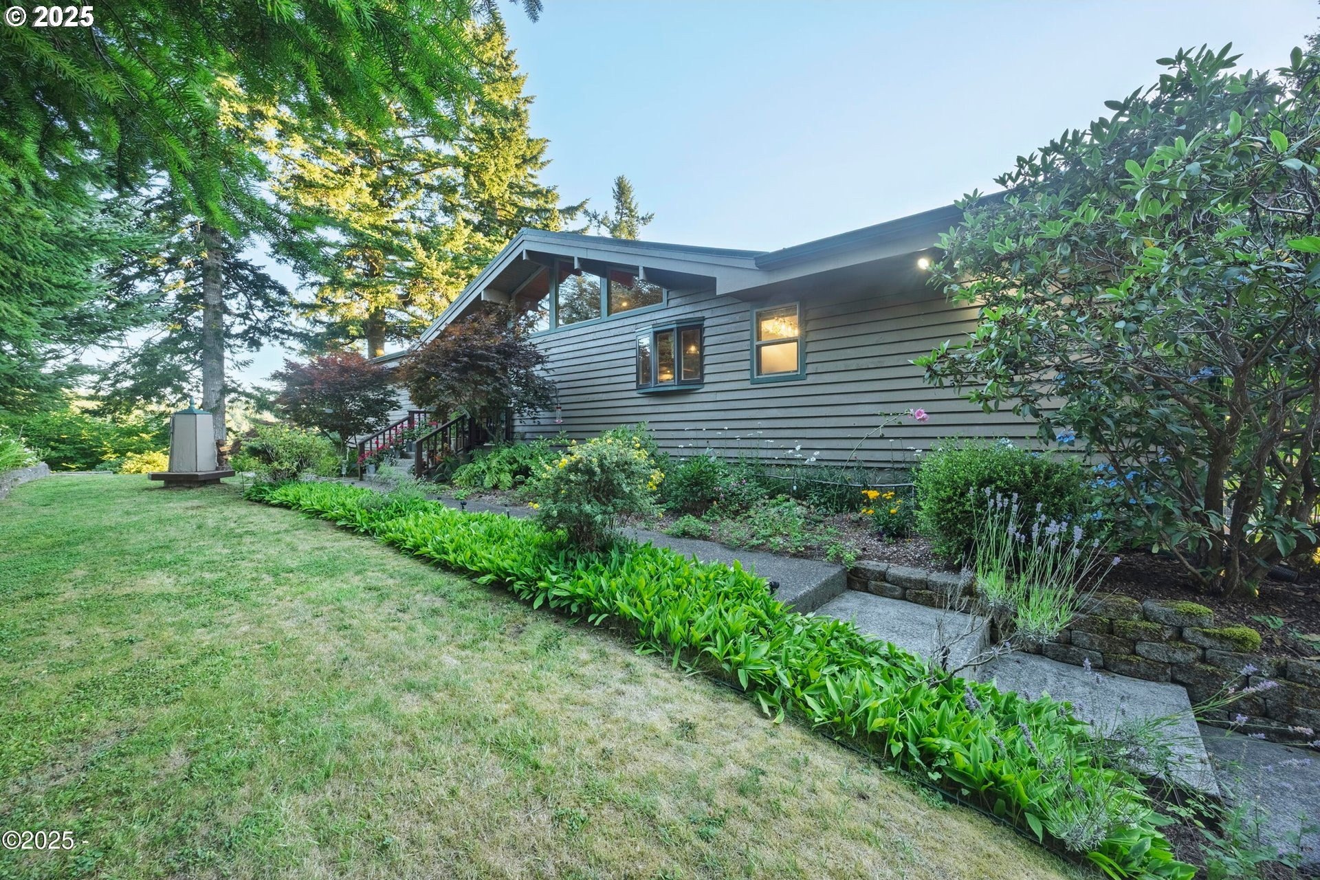 Otis, Oregon, 97368, United States, 4 Bedrooms Bedrooms, ,4 BathroomsBathrooms,Residential,For Sale,1941736