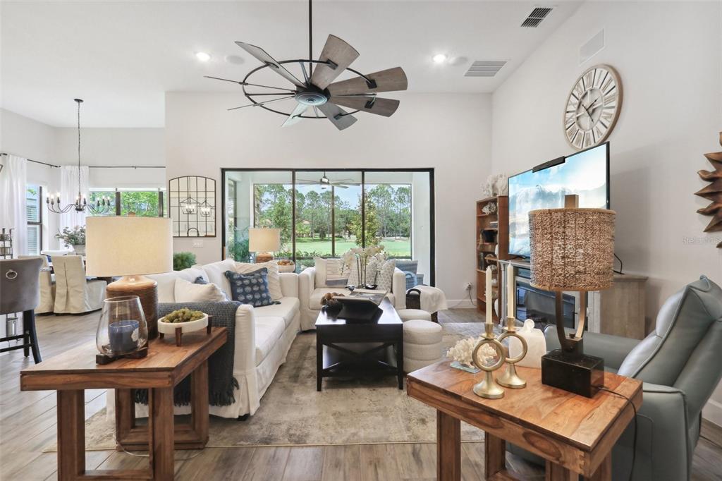 Howey In The Hills, Florida, 34737, United States, 3 Bedrooms Bedrooms, ,2 BathroomsBathrooms,Residential,For Sale,1827803