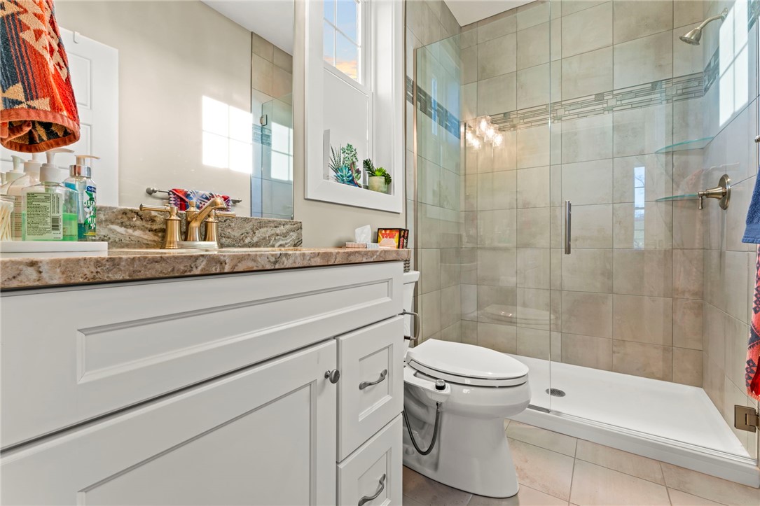 Venetia, Pennsylvania, 15367, United States, 5 Bedrooms Bedrooms, ,6 BathroomsBathrooms,Residential,For Sale,2001561