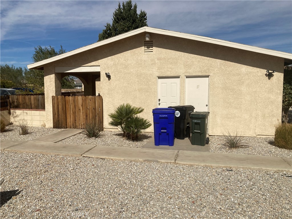 Apple Valley, California, 92308, United States, ,Residential,For Sale,1943330
