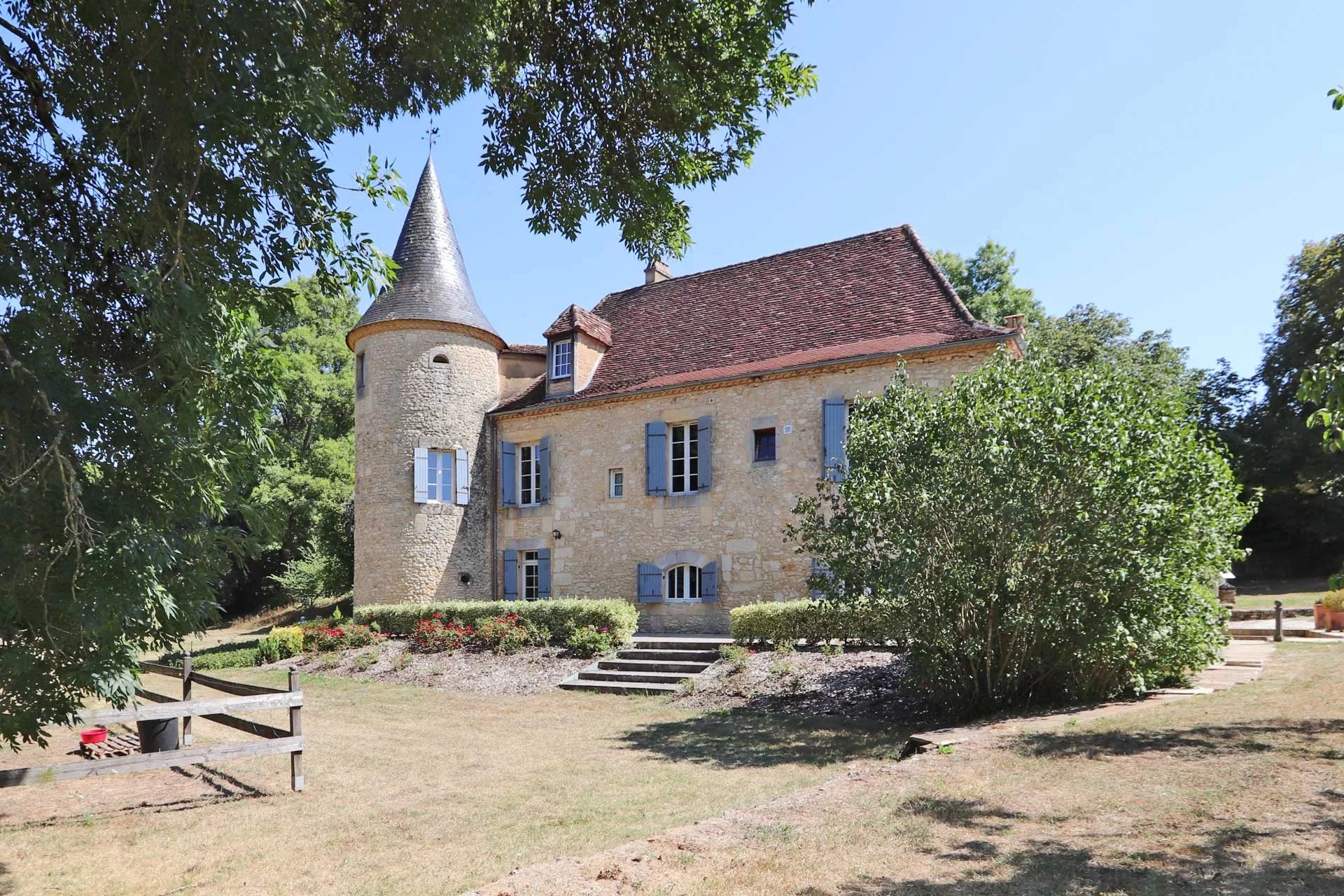 Bergerac, New Aquitaine, 24100, FR, 7 Bedrooms Bedrooms, ,4 BathroomsBathrooms,Residential,For Sale,1995798