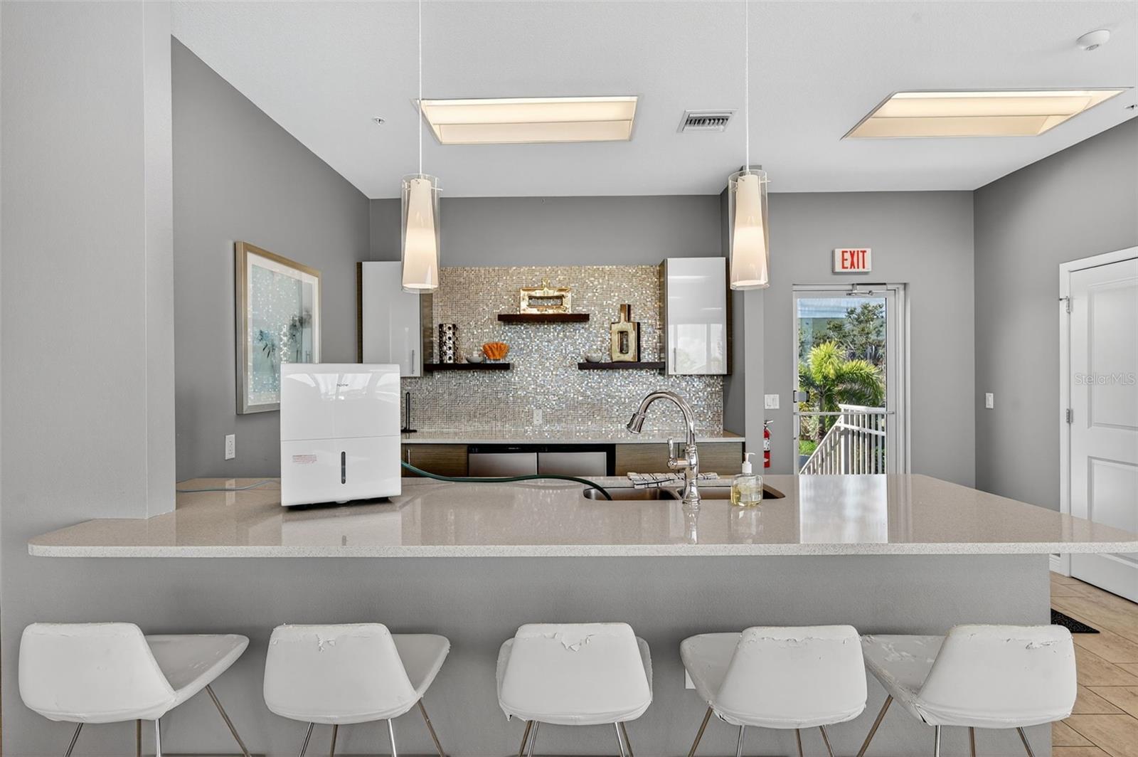 CLEARWATER BEACH, Florida, 33767, United States, 2 Bedrooms Bedrooms, ,2 BathroomsBathrooms,Residential,For Sale,1998949