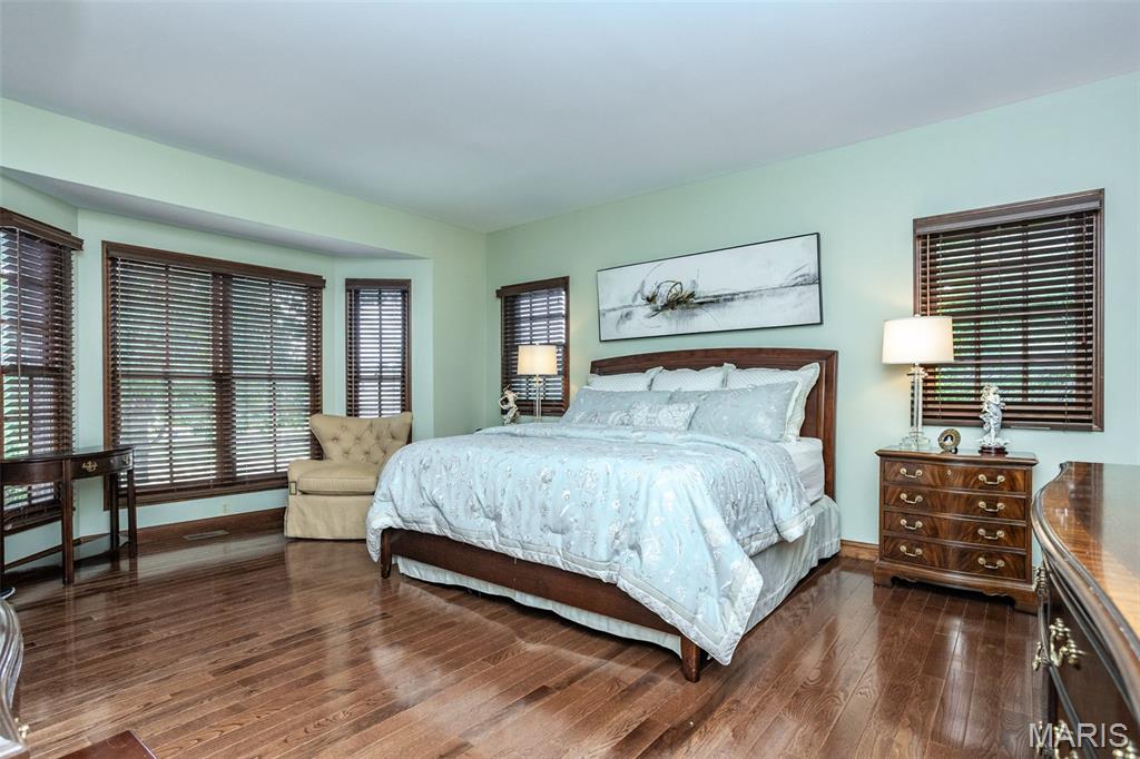 Godfrey, Illinois, 62035, United States, 3 Bedrooms Bedrooms, ,3 BathroomsBathrooms,Residential,For Sale,1940869