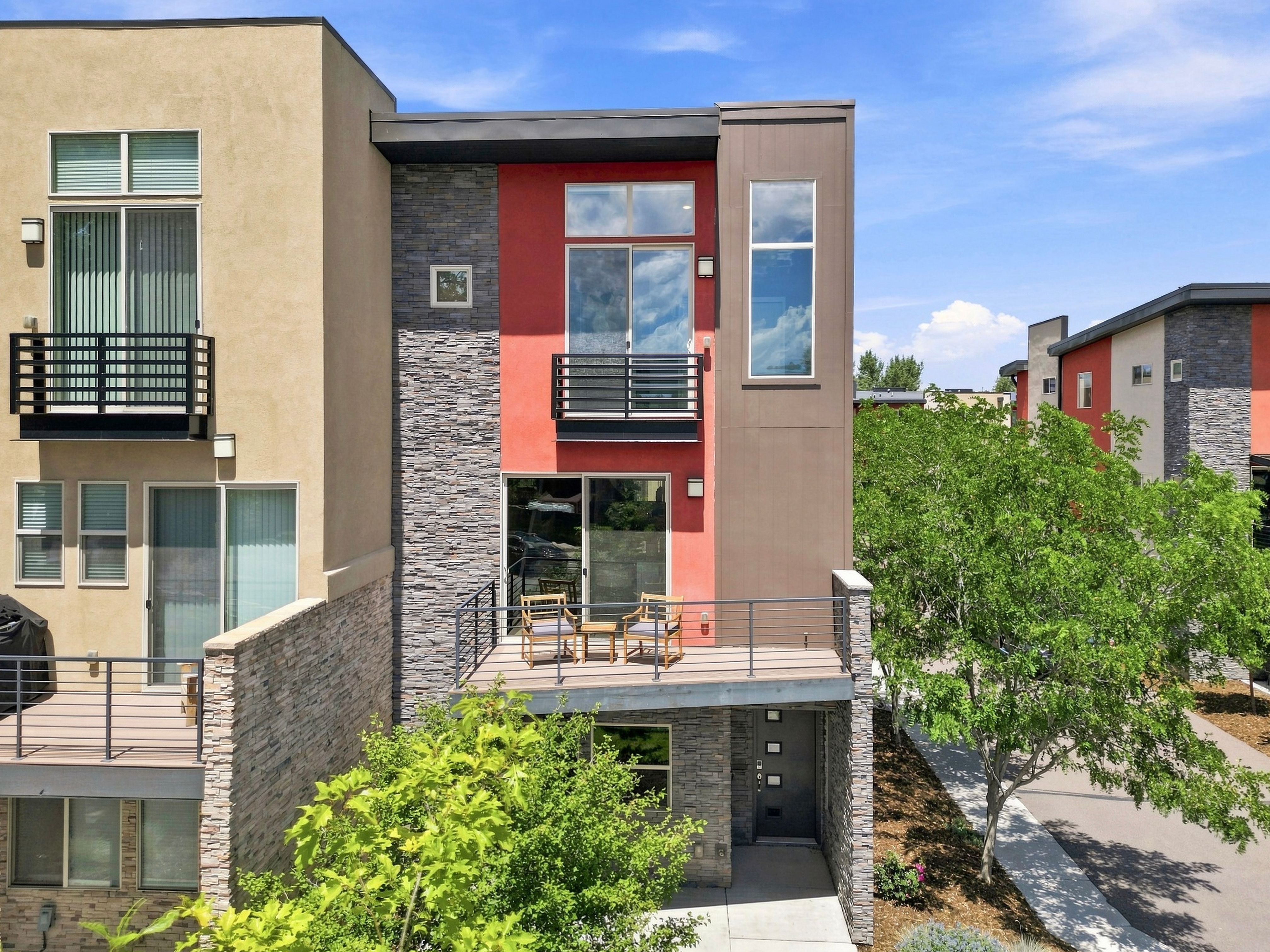  Luxury Living by Cheyenne Creek Walk - 物件實景