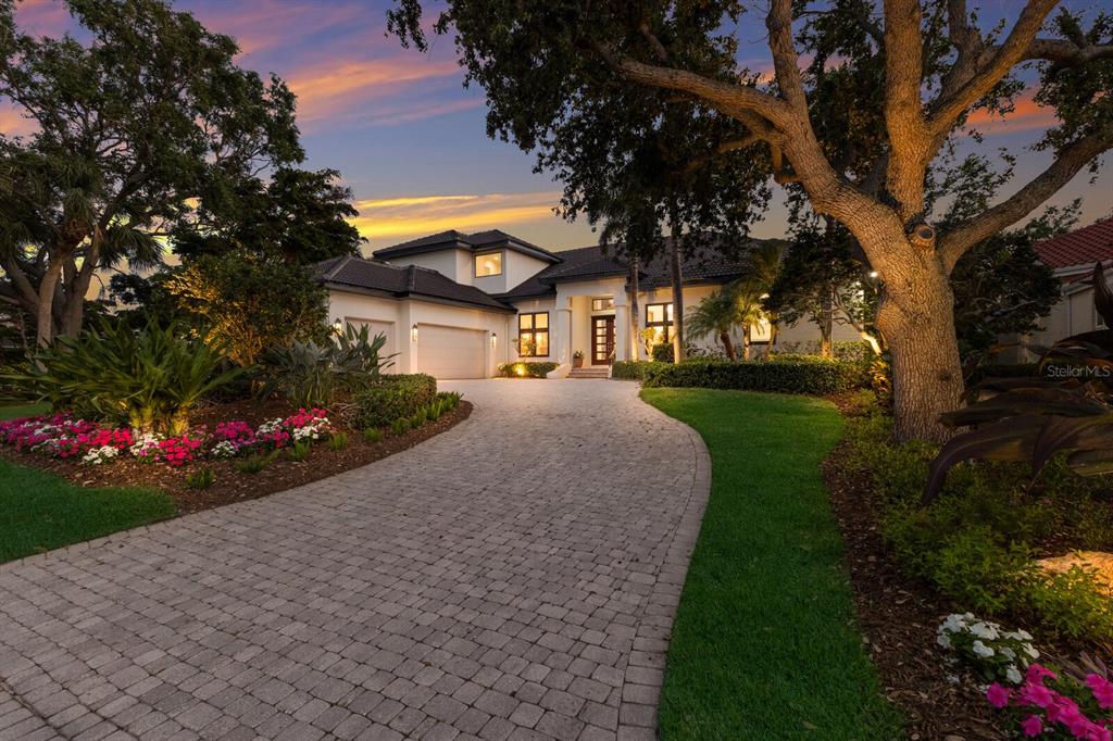 Longboat Key, Florida, 34228, United States, 5 Bedrooms Bedrooms, ,4 BathroomsBathrooms,Residential,For Sale,1785002