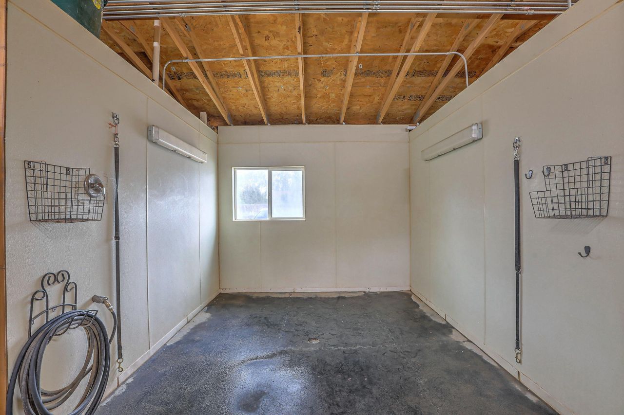 Corrales, New Mexico, 87048, United States, 2 Bedrooms Bedrooms, ,3 BathroomsBathrooms,Residential,For Sale,1838092
