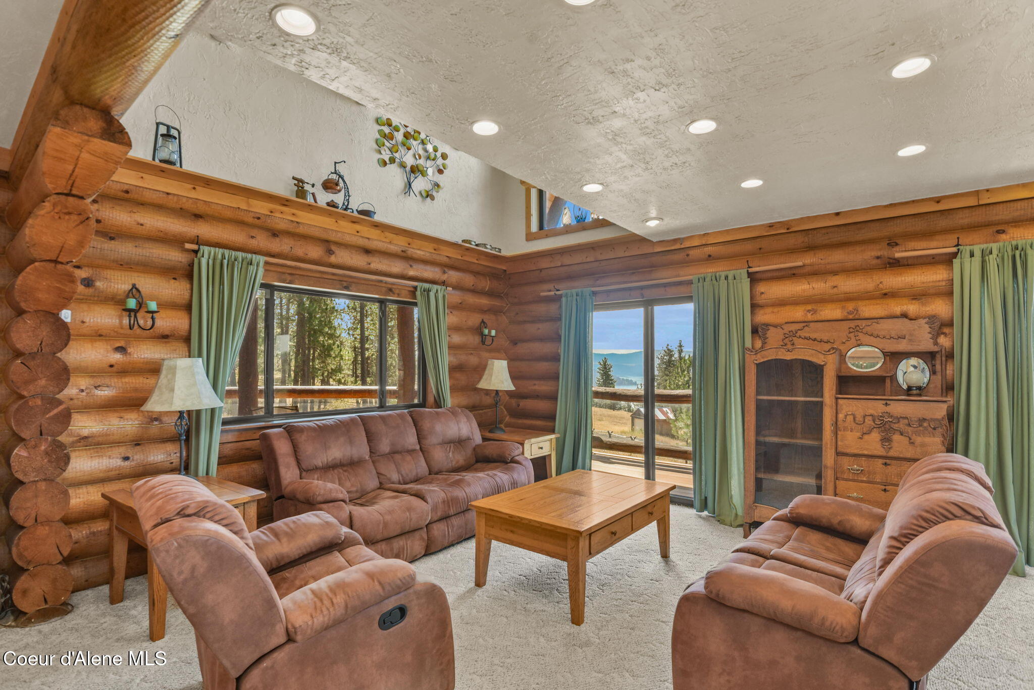 Harrison, Idaho, 83833, United States, 5 Bedrooms Bedrooms, ,4 BathroomsBathrooms,Residential,For Sale,1900572