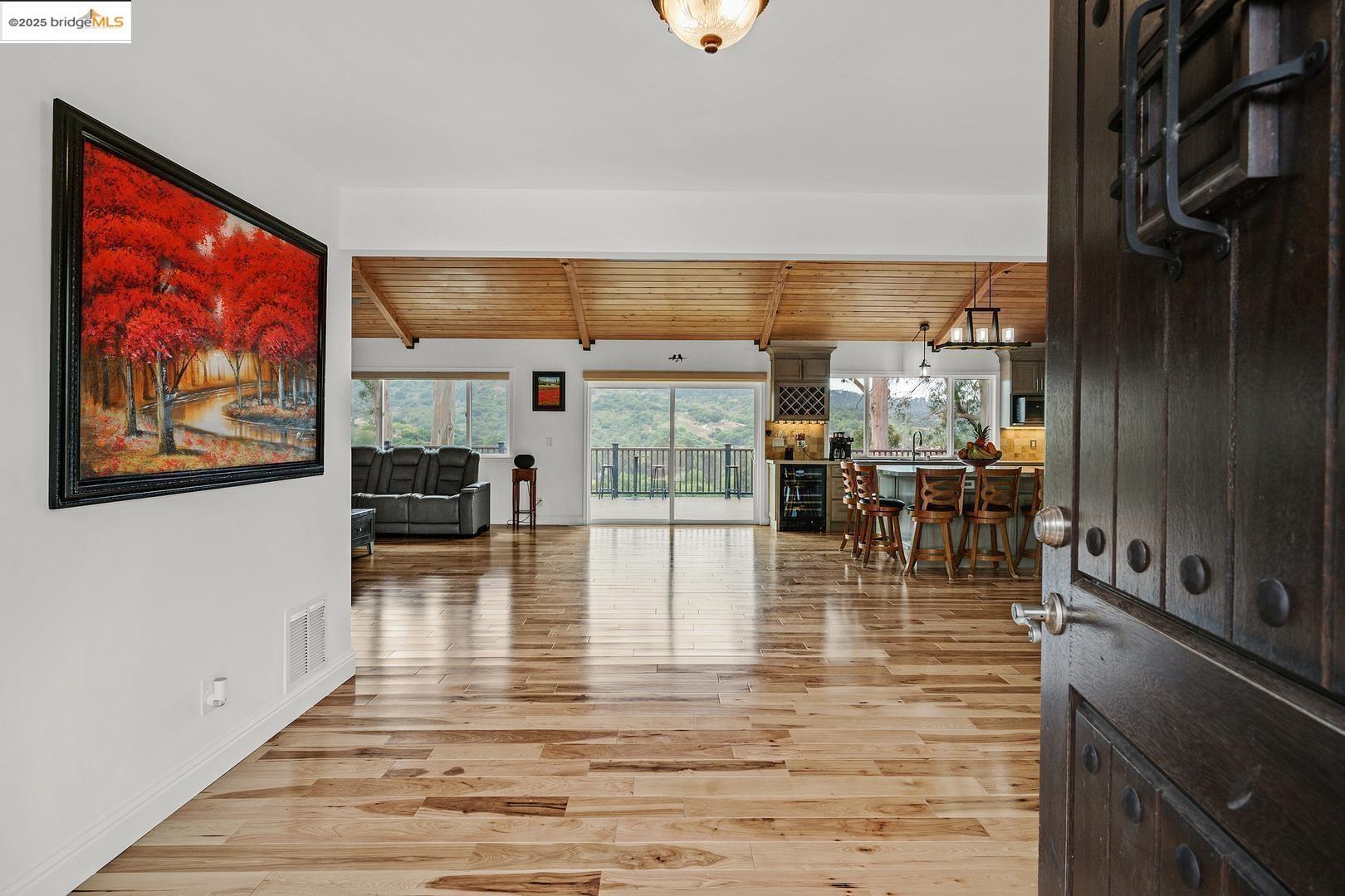 El Sobrante, California, 94803, United States, 4 Bedrooms Bedrooms, ,3 BathroomsBathrooms,Residential,For Sale,1986532