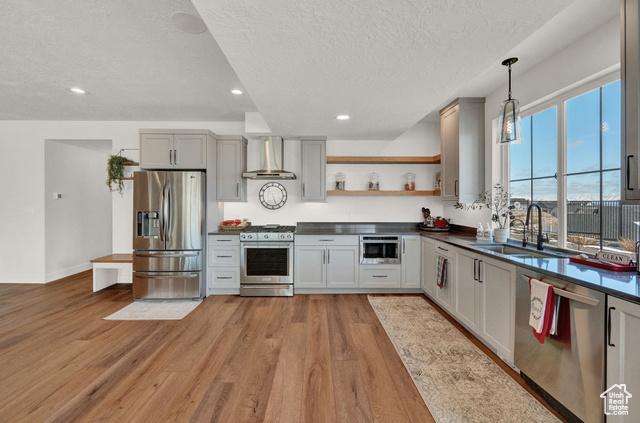 Herriman, Utah, 84096, United States, 5 Bedrooms Bedrooms, ,6 BathroomsBathrooms,Residential,For Sale,1982212