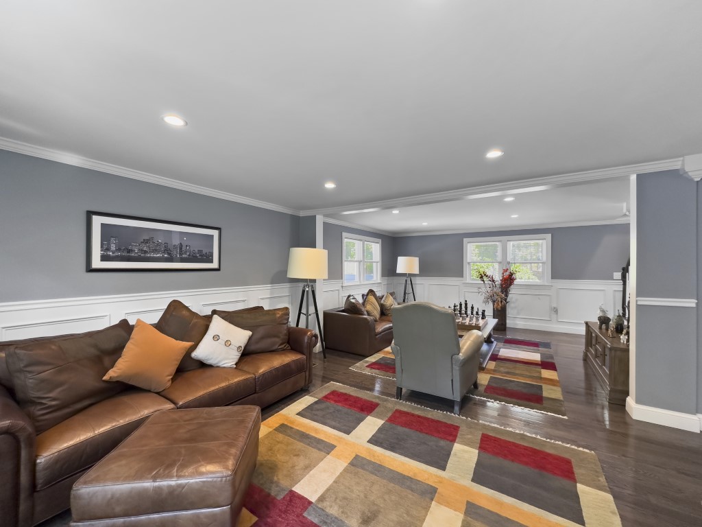 North Andover, Massachusetts, 01845, United States, 3 Bedrooms Bedrooms, ,4 BathroomsBathrooms,Residential,For Sale,2005973