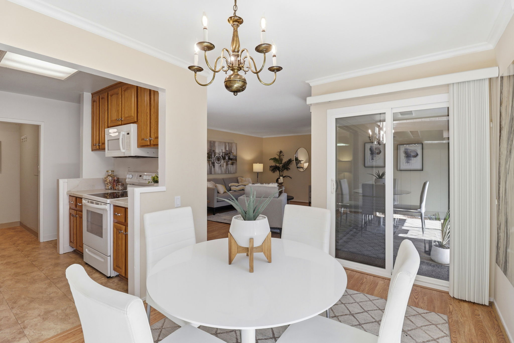  3336 Brittan Ave Unit 2 - 物件實景