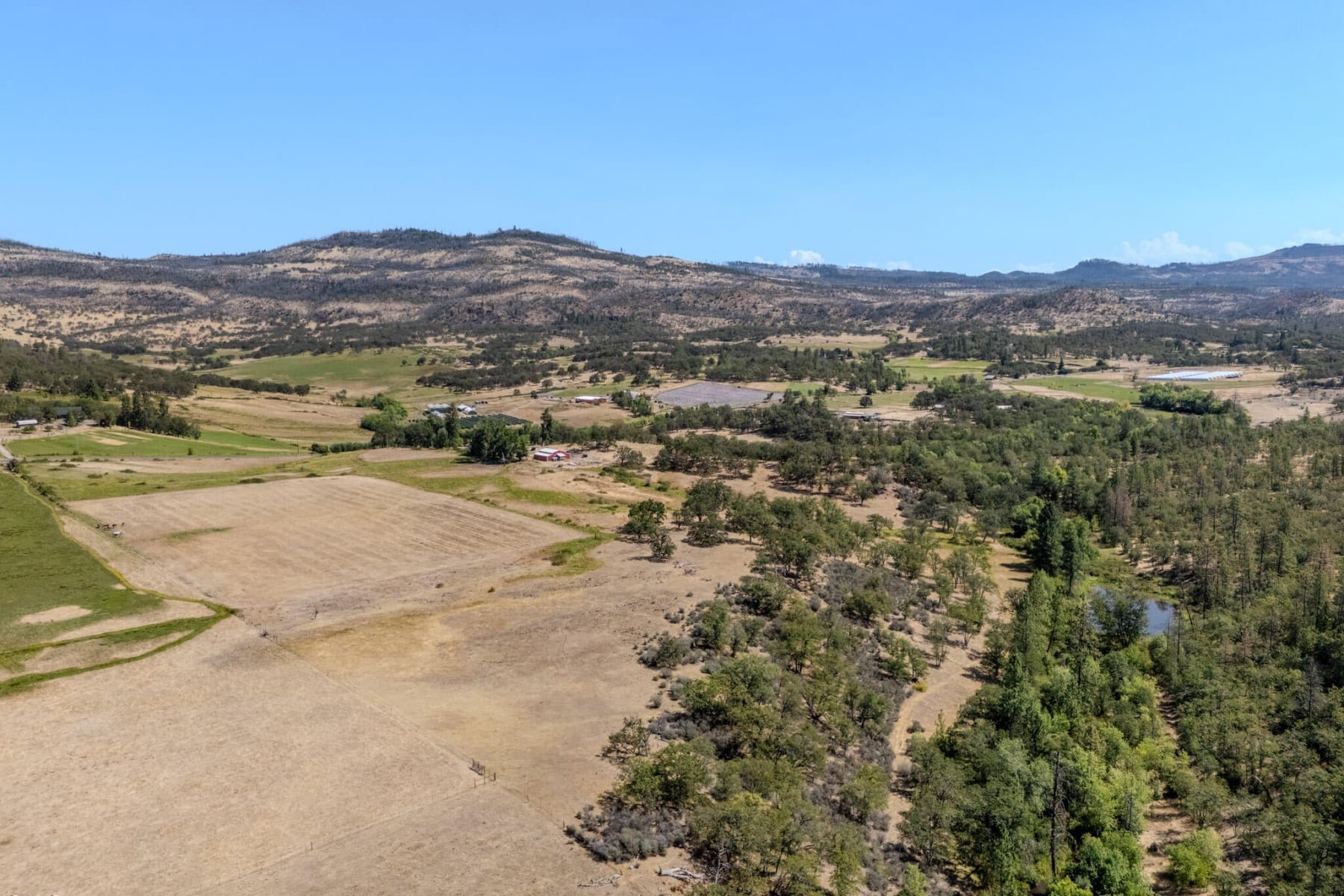  688 Worthington Road Eagle Point, OR 97524 - 物件實景