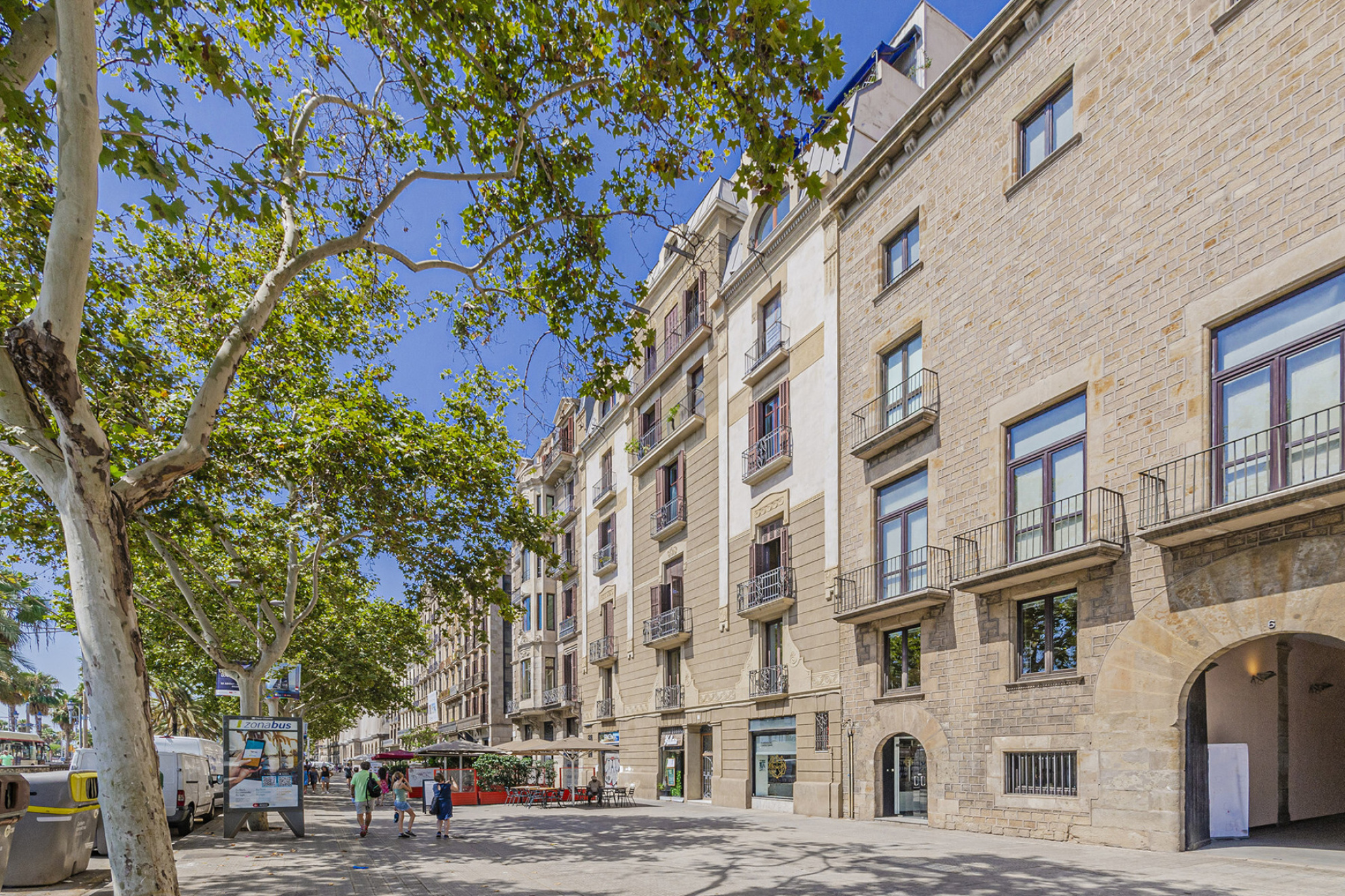  Elegant property on the seafront - 物件實景