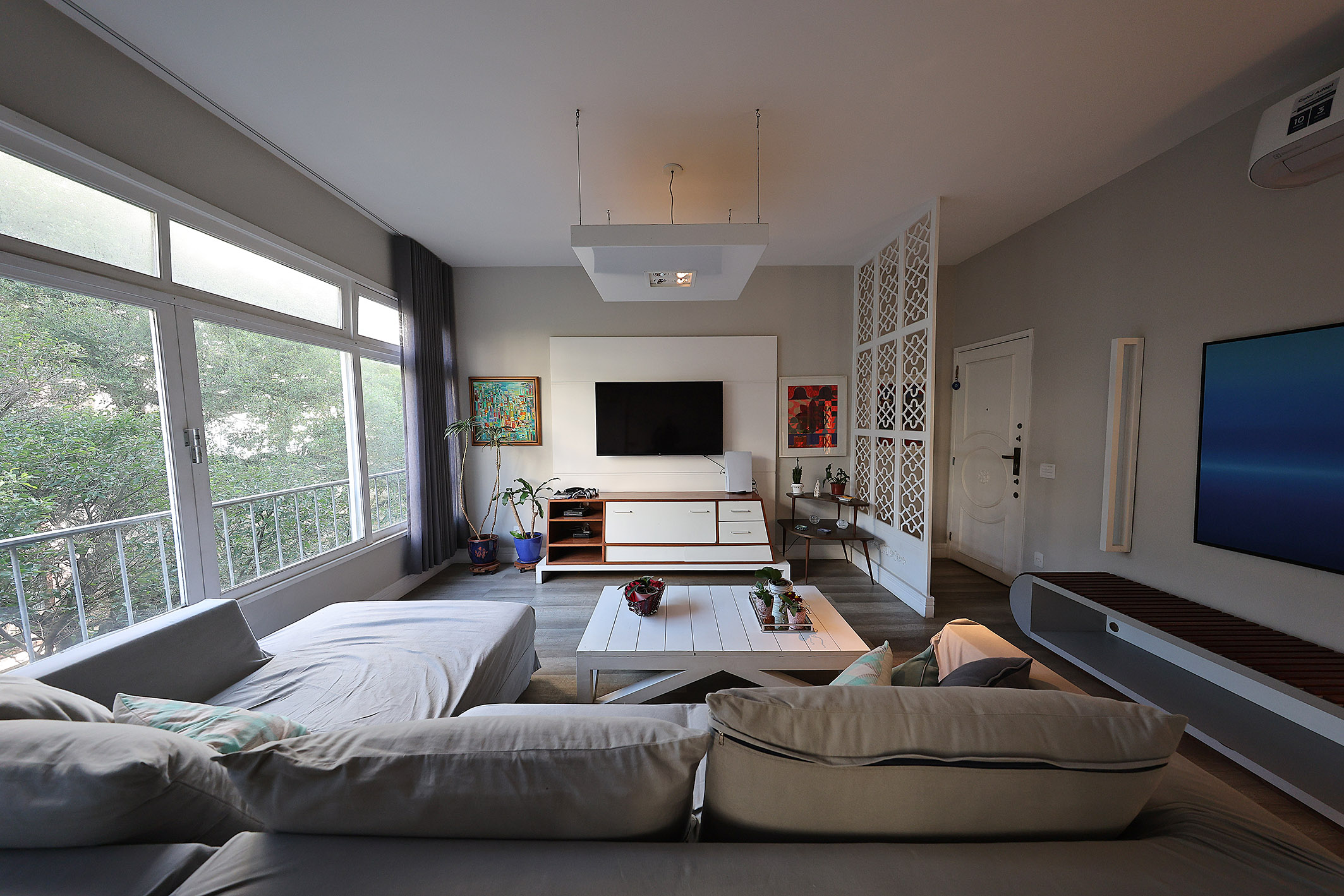  Apartment with a Flexible Floor Plan One Block from the Beach in Ipanema - 物件實景