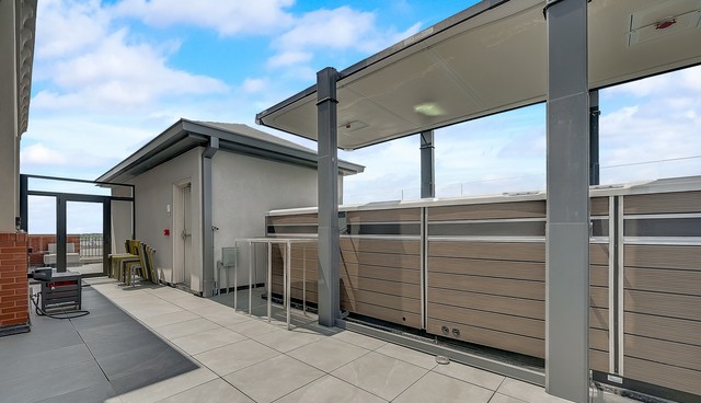 Carmel, Indiana, 46032, United States, 3 Bedrooms Bedrooms, ,4 BathroomsBathrooms,Residential,For Sale,2000560