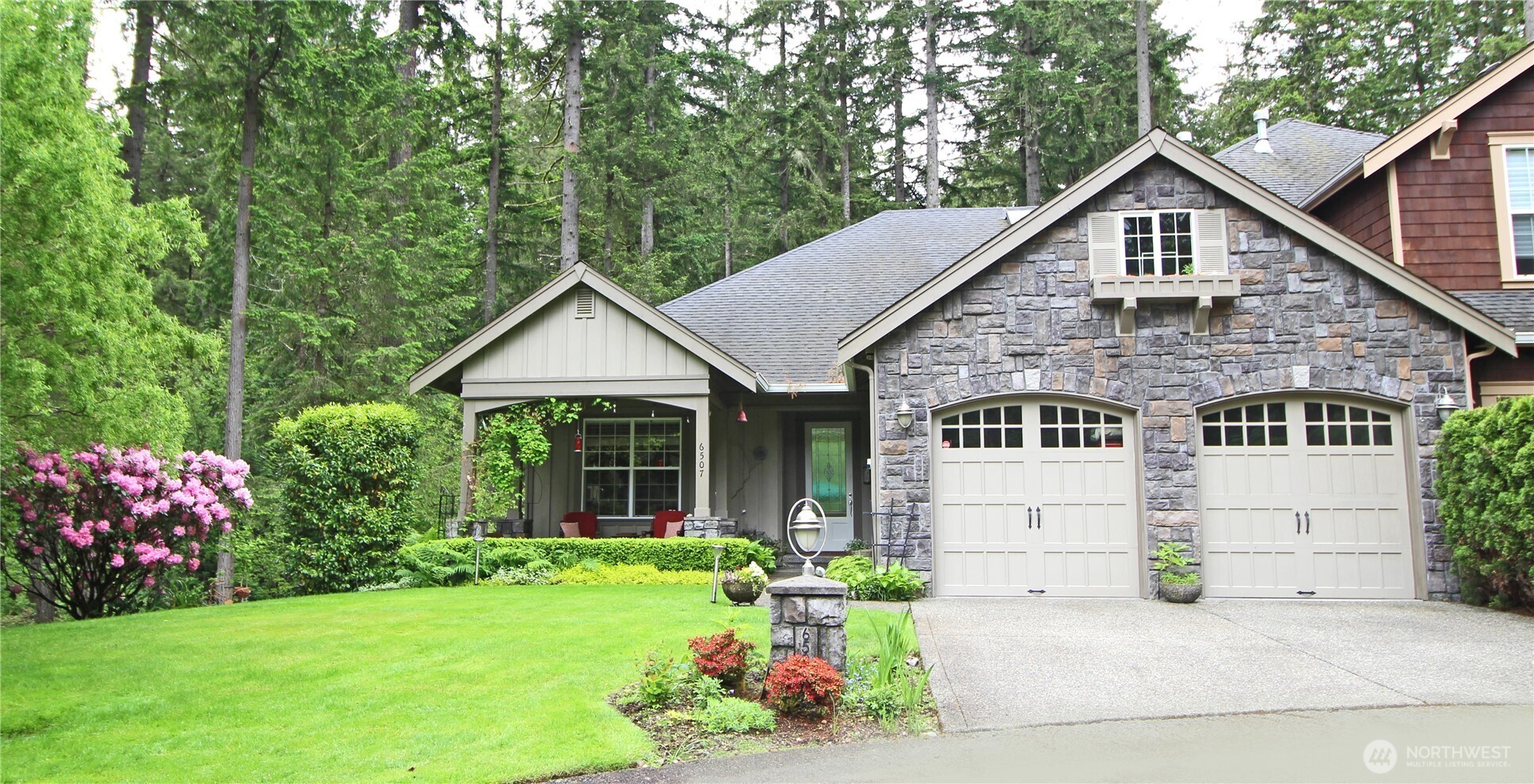 Gig Harbor, Washington, 98335, United States, 2 Bedrooms Bedrooms, ,3 BathroomsBathrooms,Residential,For Sale,1837804