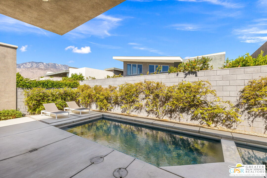 Palm Springs, California, 92262, United States, 3 Bedrooms Bedrooms, ,3 BathroomsBathrooms,Residential,For Sale,1927236