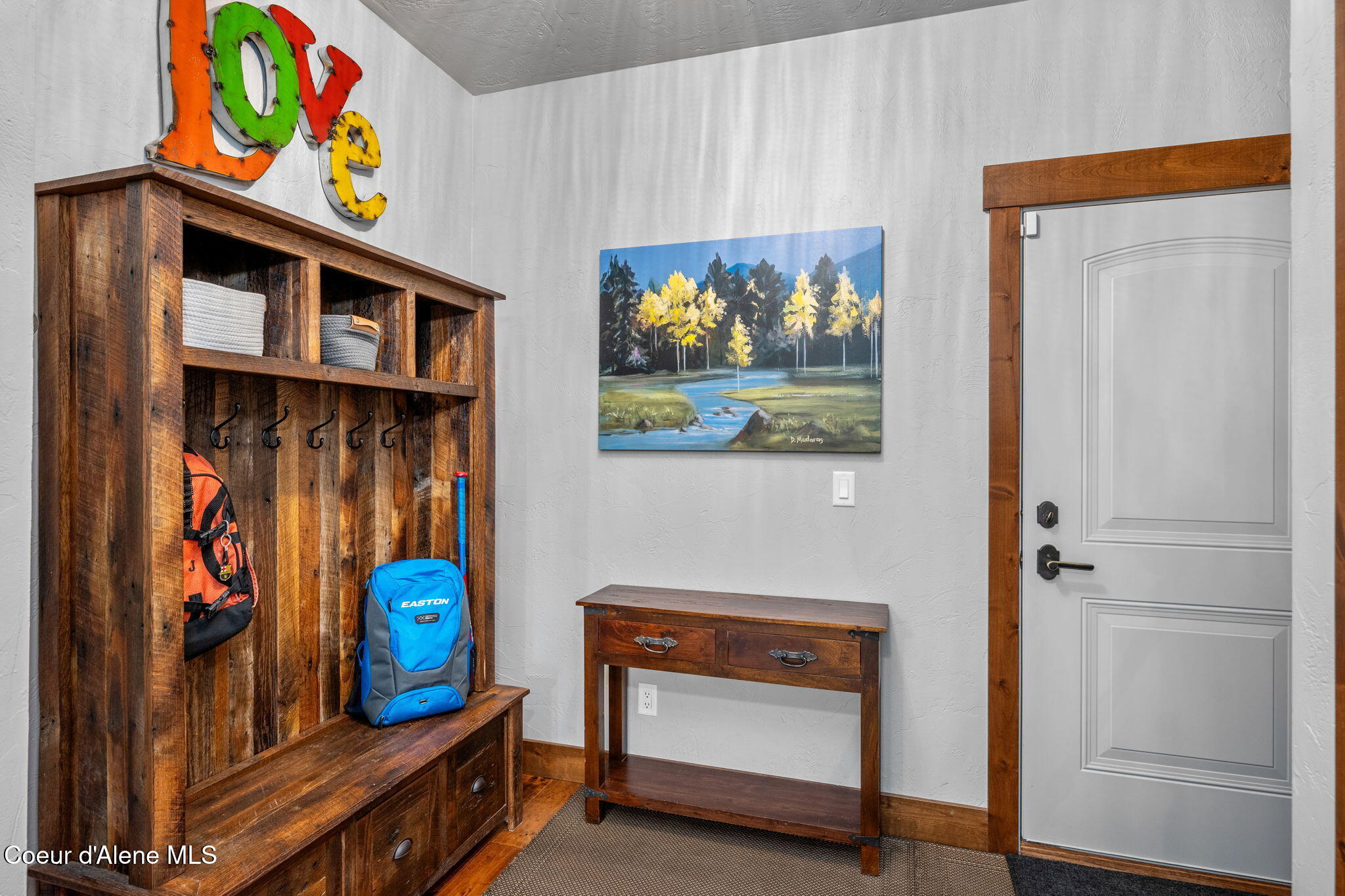 Coeur d'Alene, Idaho, 83814, United States, 3 Bedrooms Bedrooms, ,3 BathroomsBathrooms,Residential,For Sale,2010750