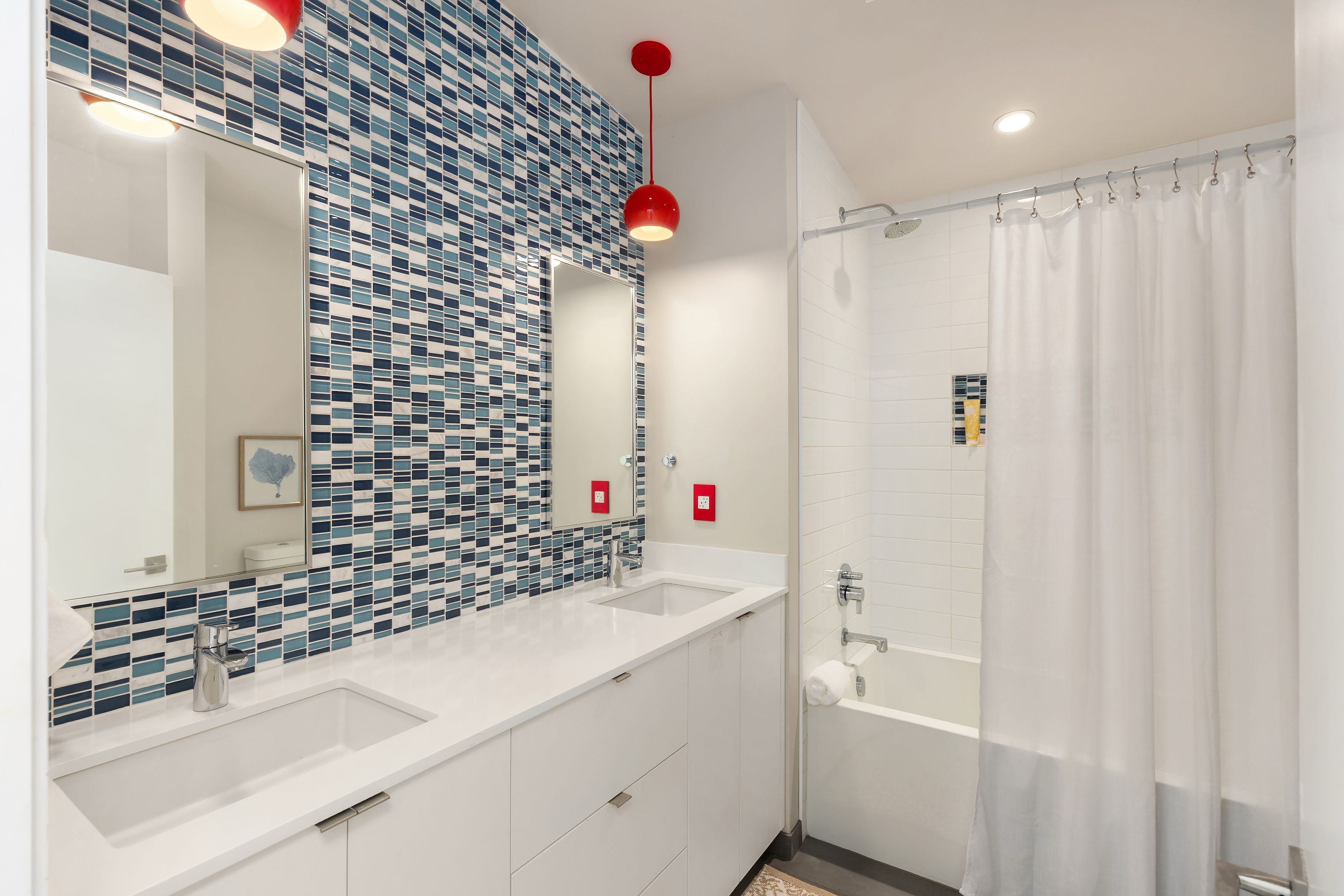  3154 Point White Drive Northeast, Bainbridge Island, WA 98110 - 物件實景