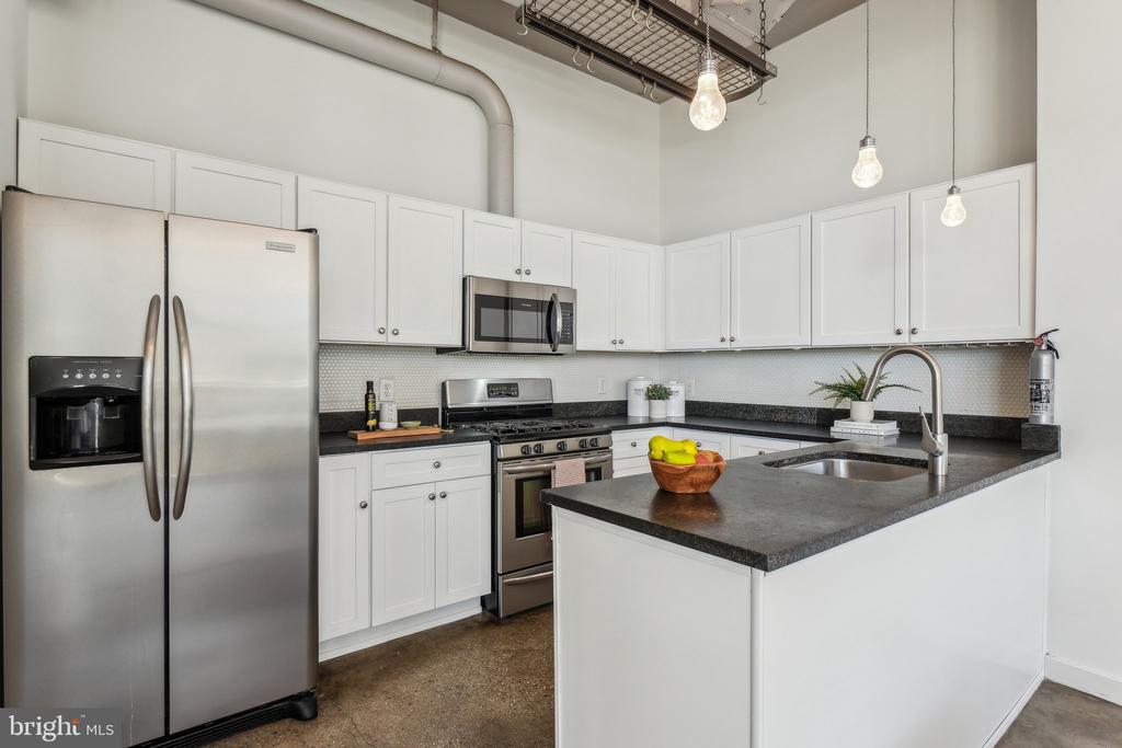 Washington, District of Columbia, 20010, United States, 2 Bedrooms Bedrooms, ,2 BathroomsBathrooms,Residential,For Sale,1943394