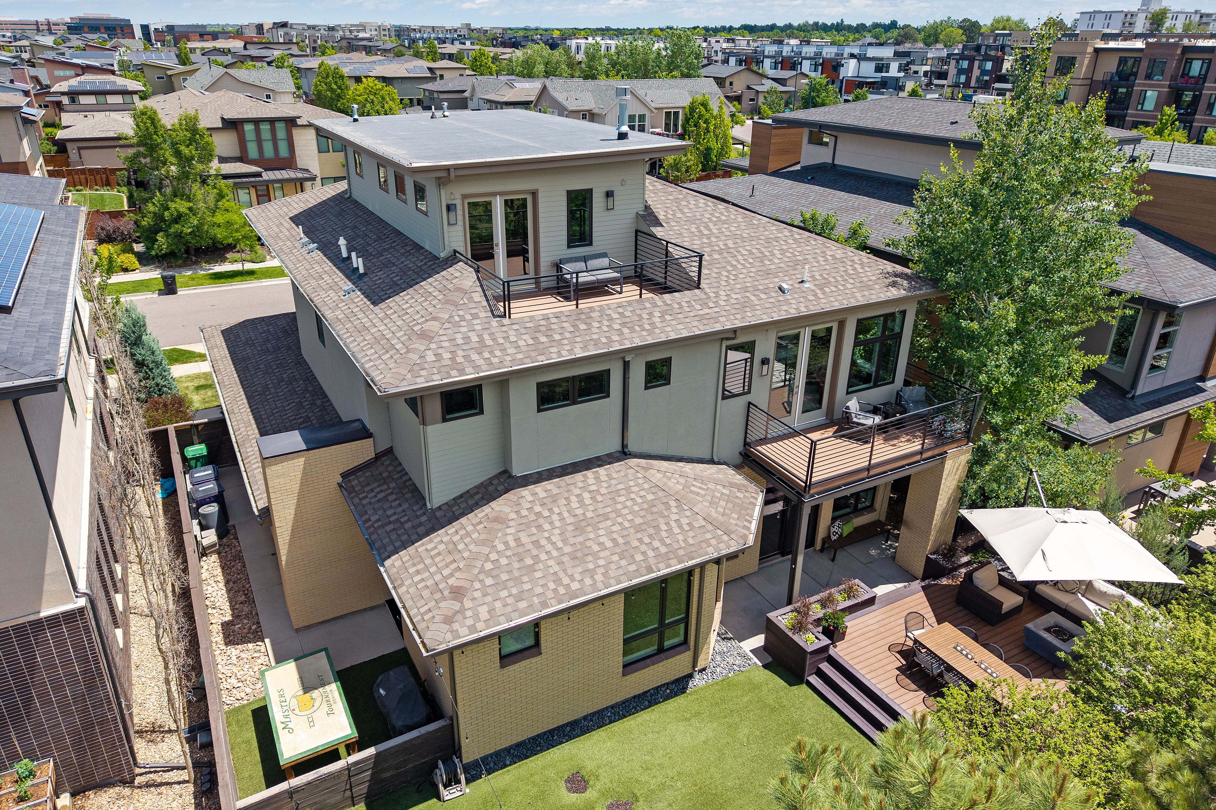  Exceptional Contemporary Move-In Ready Designed For Modern Living - 物件實景