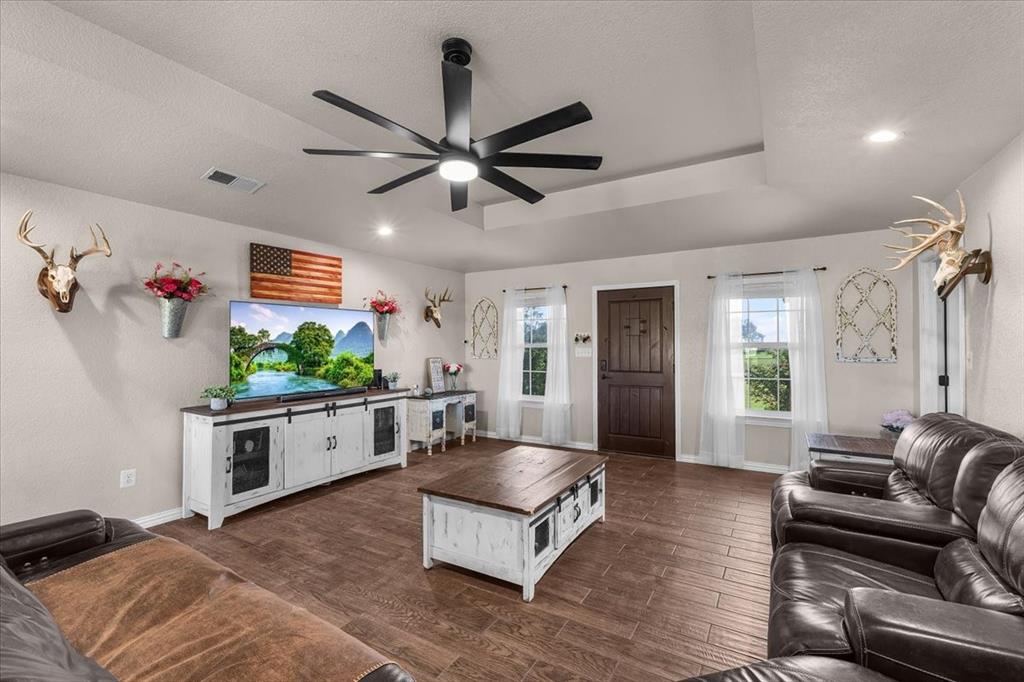 Poolville, Texas, 76487, United States, 4 Bedrooms Bedrooms, ,2 BathroomsBathrooms,Residential,For Sale,1974067