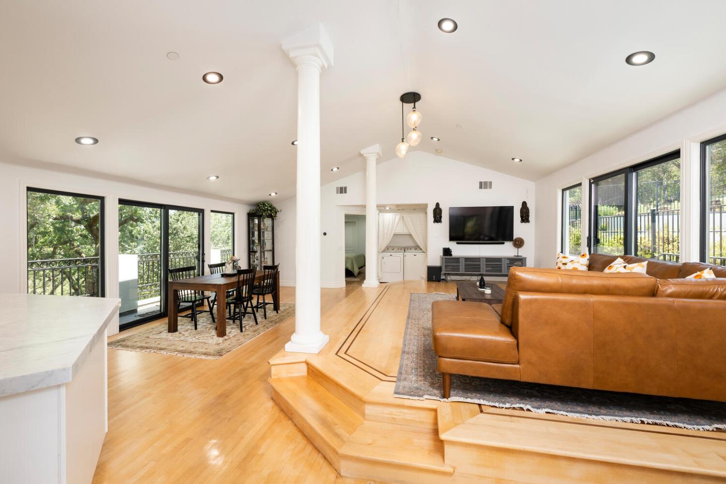 Woodside, California, 94062, United States, 4 Bedrooms Bedrooms, ,5 BathroomsBathrooms,Residential,For Sale,1911860