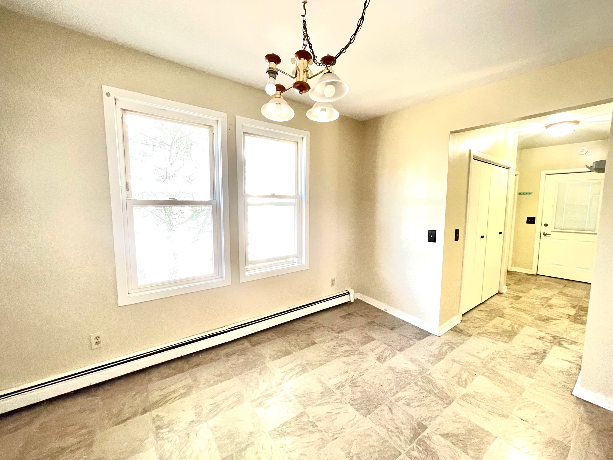 Ansonia, Connecticut, 06401, United States, 8 Bedrooms Bedrooms, ,3 BathroomsBathrooms,Residential,For Sale,1979157