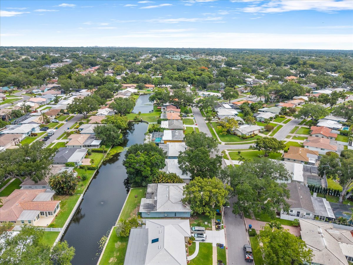 Seminole, Florida, 33772, United States, 3 Bedrooms Bedrooms, ,2 BathroomsBathrooms,Residential,For Sale,2048345