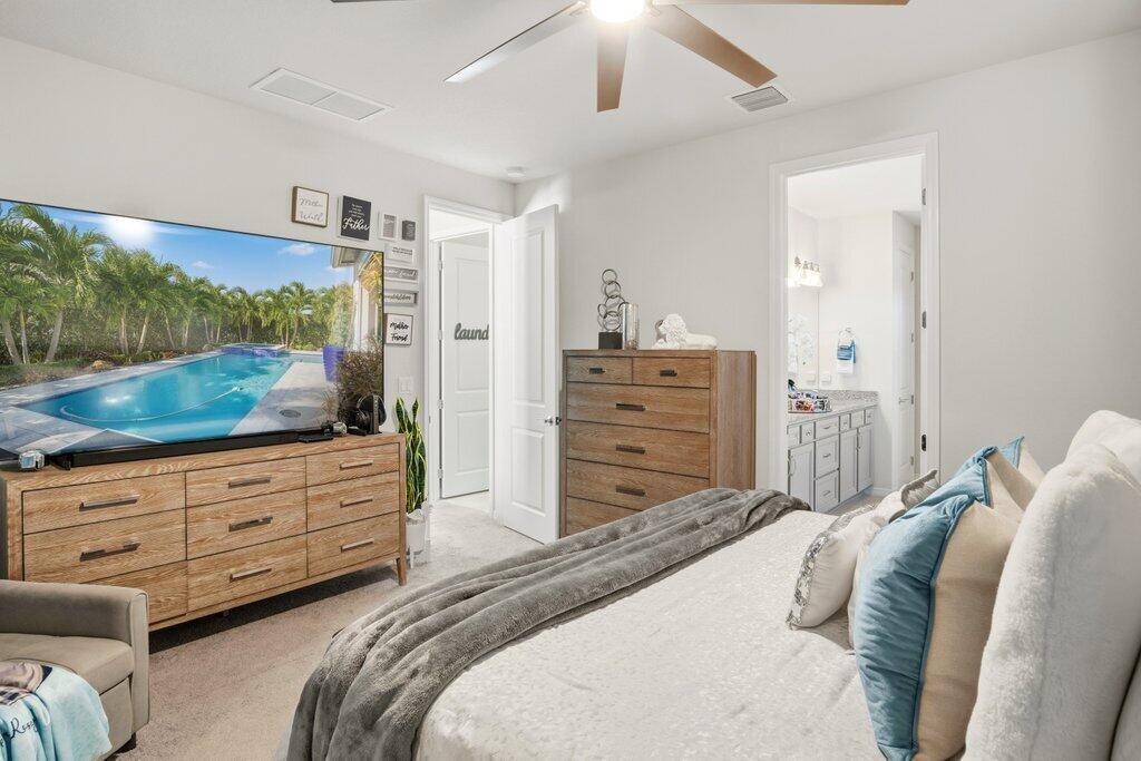 Hollywood, Florida, 33021, United States, 5 Bedrooms Bedrooms, ,3 BathroomsBathrooms,Residential,For Sale,1990187