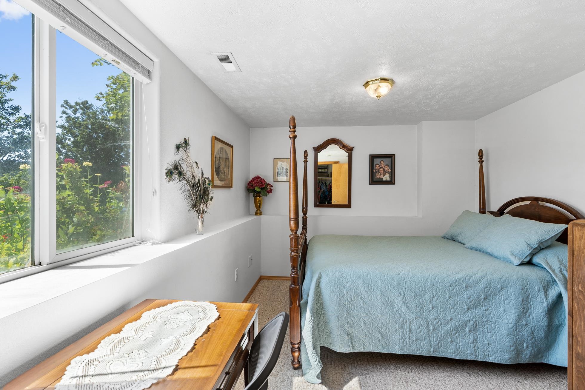 Newport, Washington, 99156, United States, 3 Bedrooms Bedrooms, ,3 BathroomsBathrooms,Residential,For Sale,1921865
