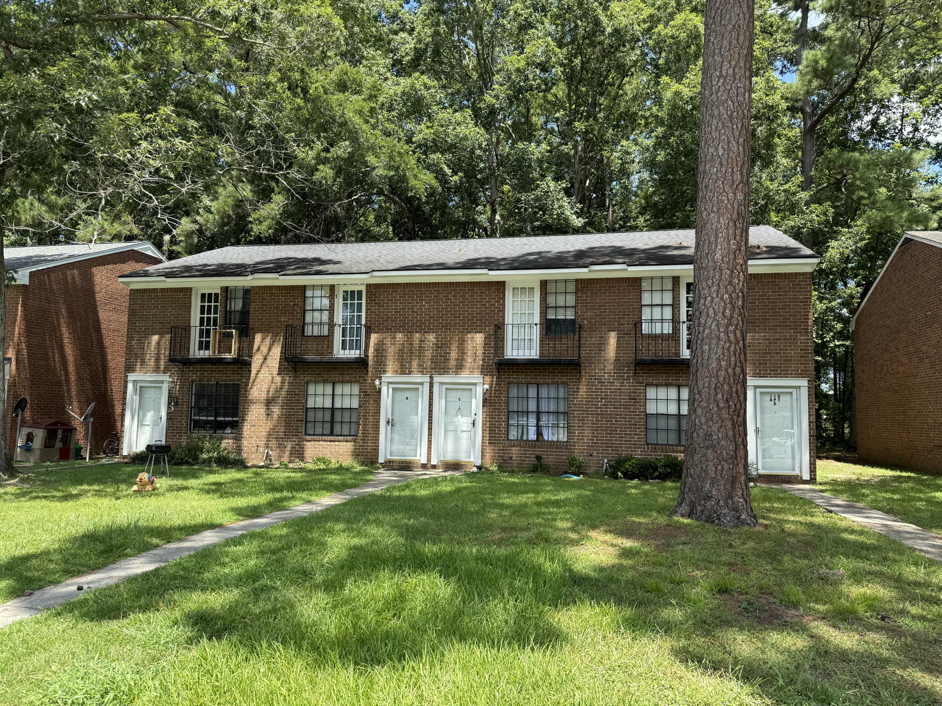 Summerville, South Carolina, 29485, United States, 8 Bedrooms Bedrooms, ,Residential,For Sale,1926053