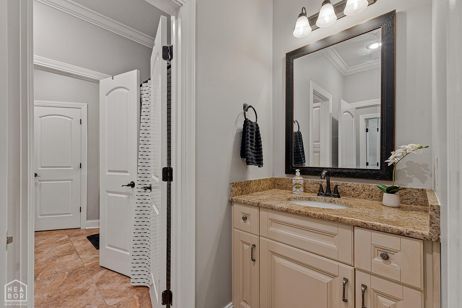 Jonesboro, Arkansas, 72404, United States, ,4 BathroomsBathrooms,Residential,For Sale,1978078