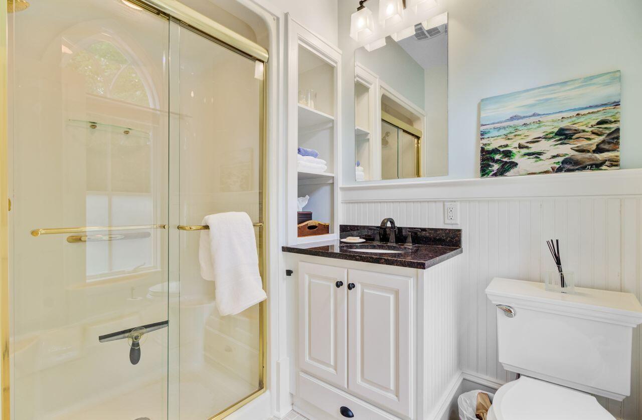 Mount Pleasant, South Carolina, 29464, United States, 5 Bedrooms Bedrooms, ,6 BathroomsBathrooms,Residential,For Sale,1840727