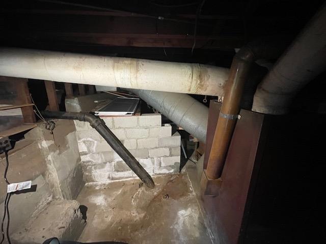 Oakland, California, 94605, United States, 3 Bedrooms Bedrooms, ,1 BathroomBathrooms,Residential,For Sale,2011144