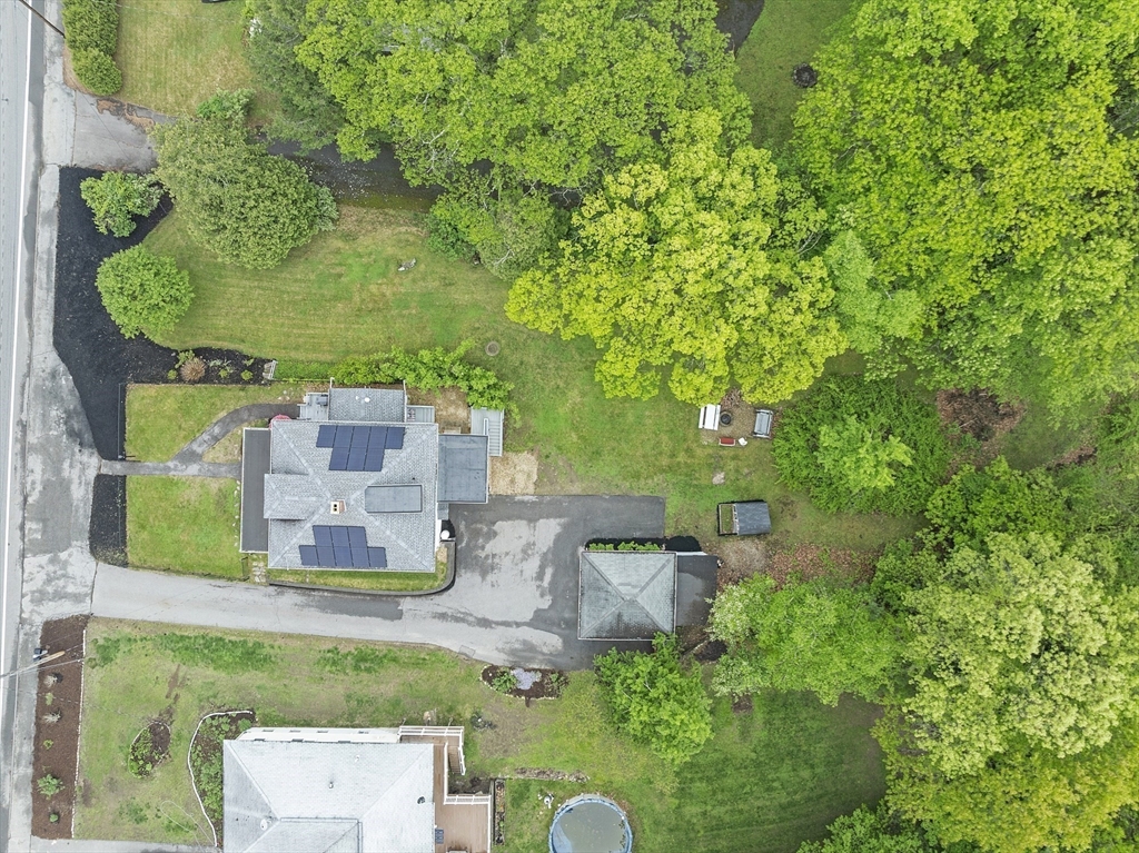 Lunenburg, Massachusetts, 01462, United States, 4 Bedrooms Bedrooms, ,2 BathroomsBathrooms,Residential,For Sale,1875910