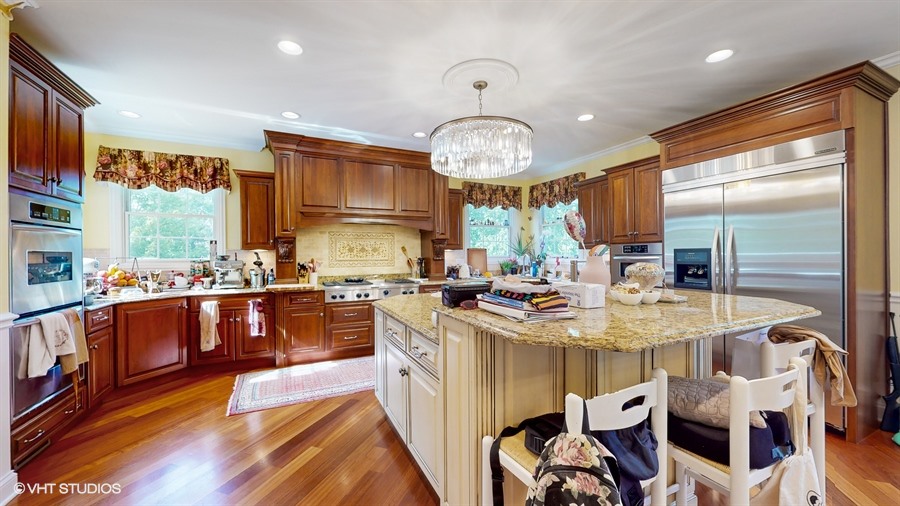 Lakewood, Illinois, 60014, United States, 5 Bedrooms Bedrooms, ,5 BathroomsBathrooms,Residential,For Sale,1980516