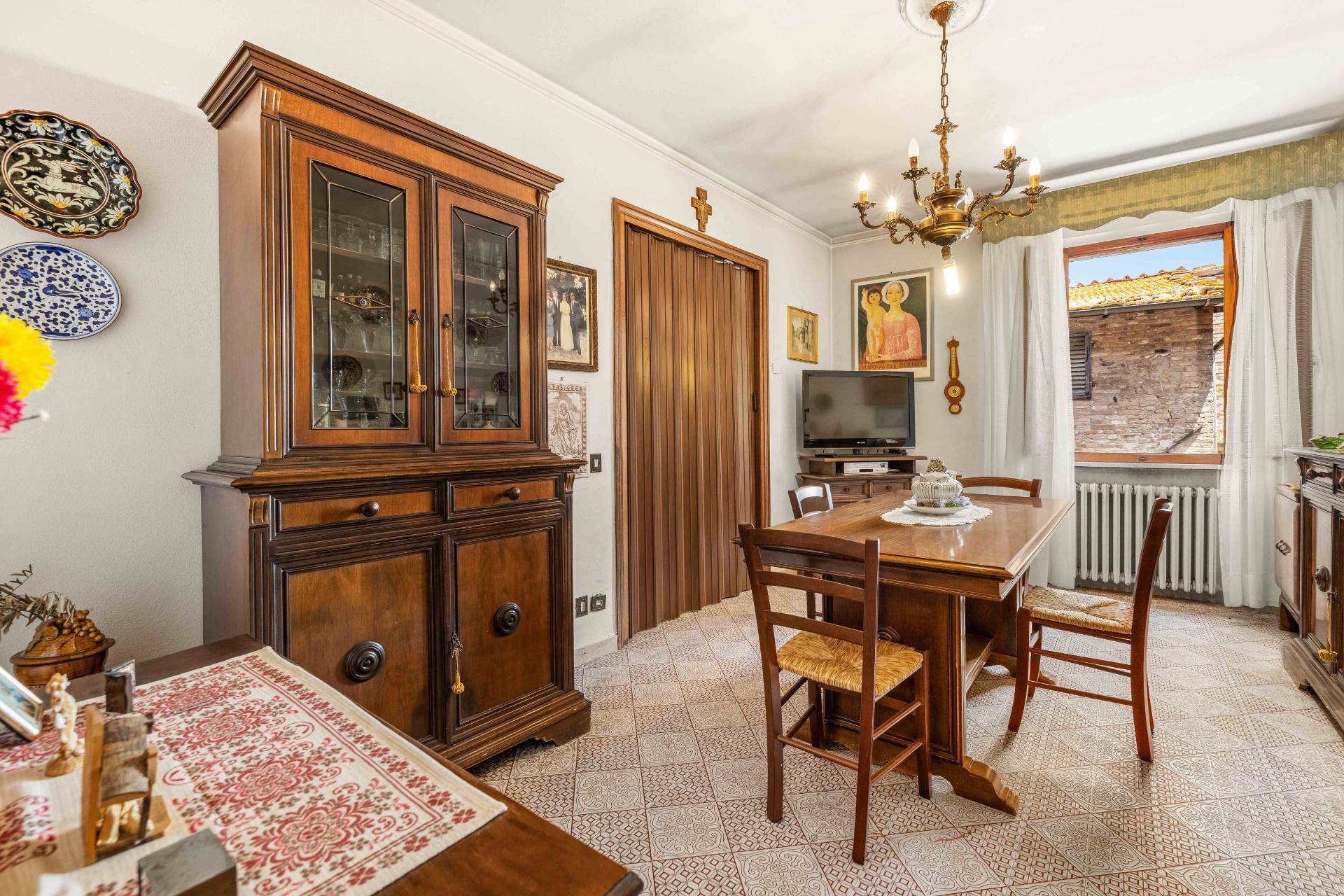 San Gimignano, Siena, 53037, IT, 3 Bedrooms Bedrooms, ,2 BathroomsBathrooms,Residential,For Sale,1877111